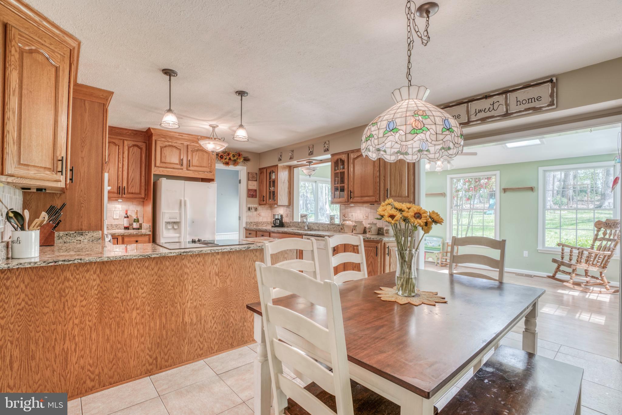 TALL OAKS MANOR - Residential