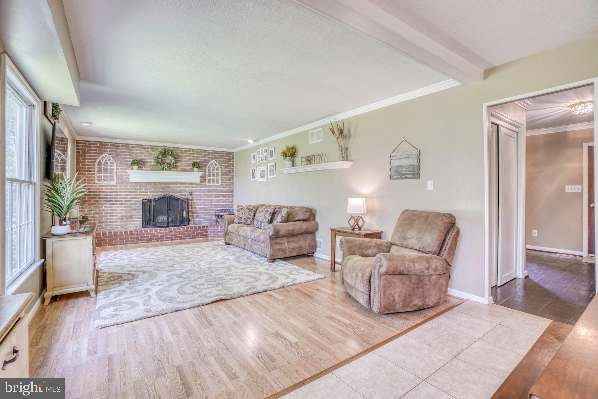 TALL OAKS MANOR - Residential