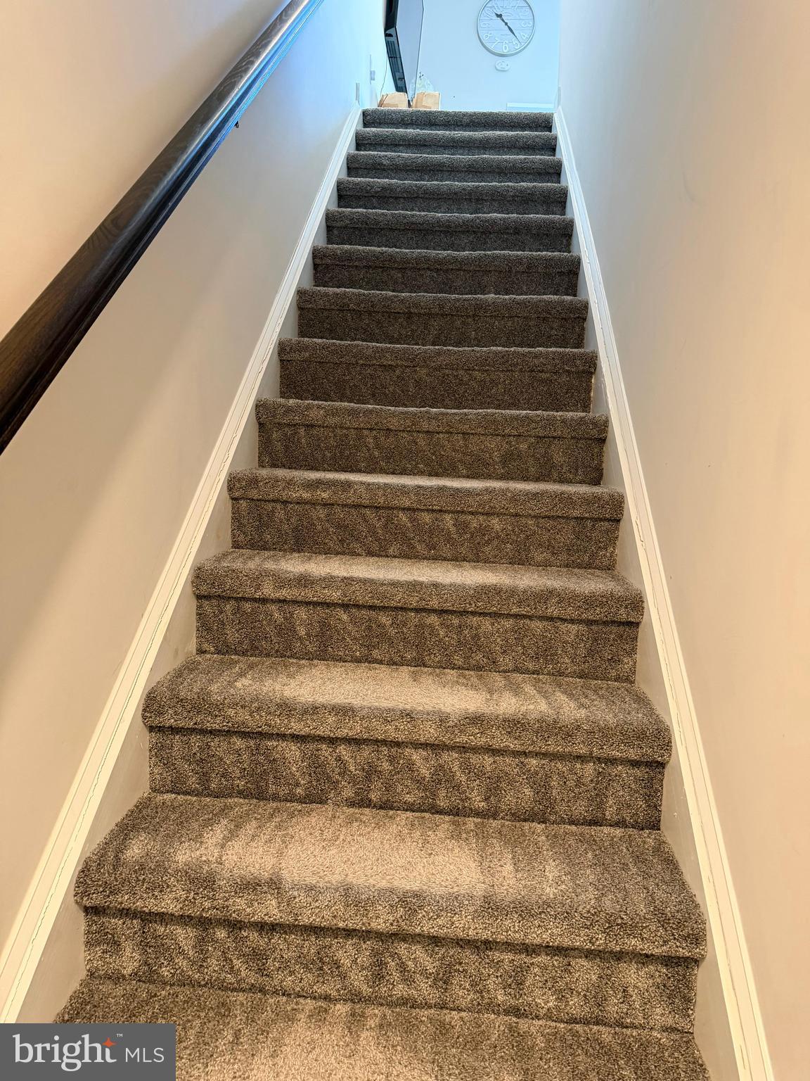 WATERSIDE - Residential