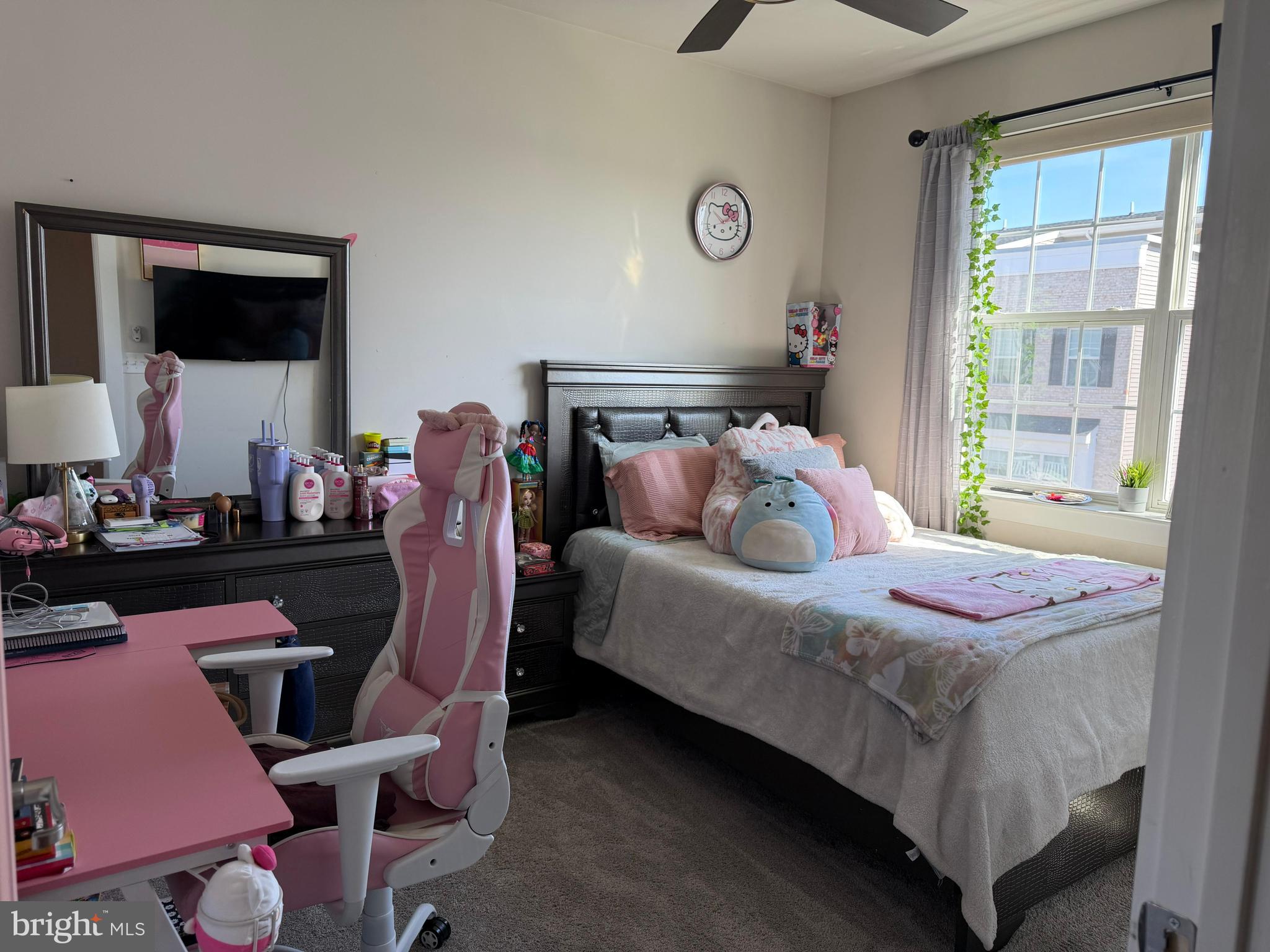 WATERSIDE - Residential