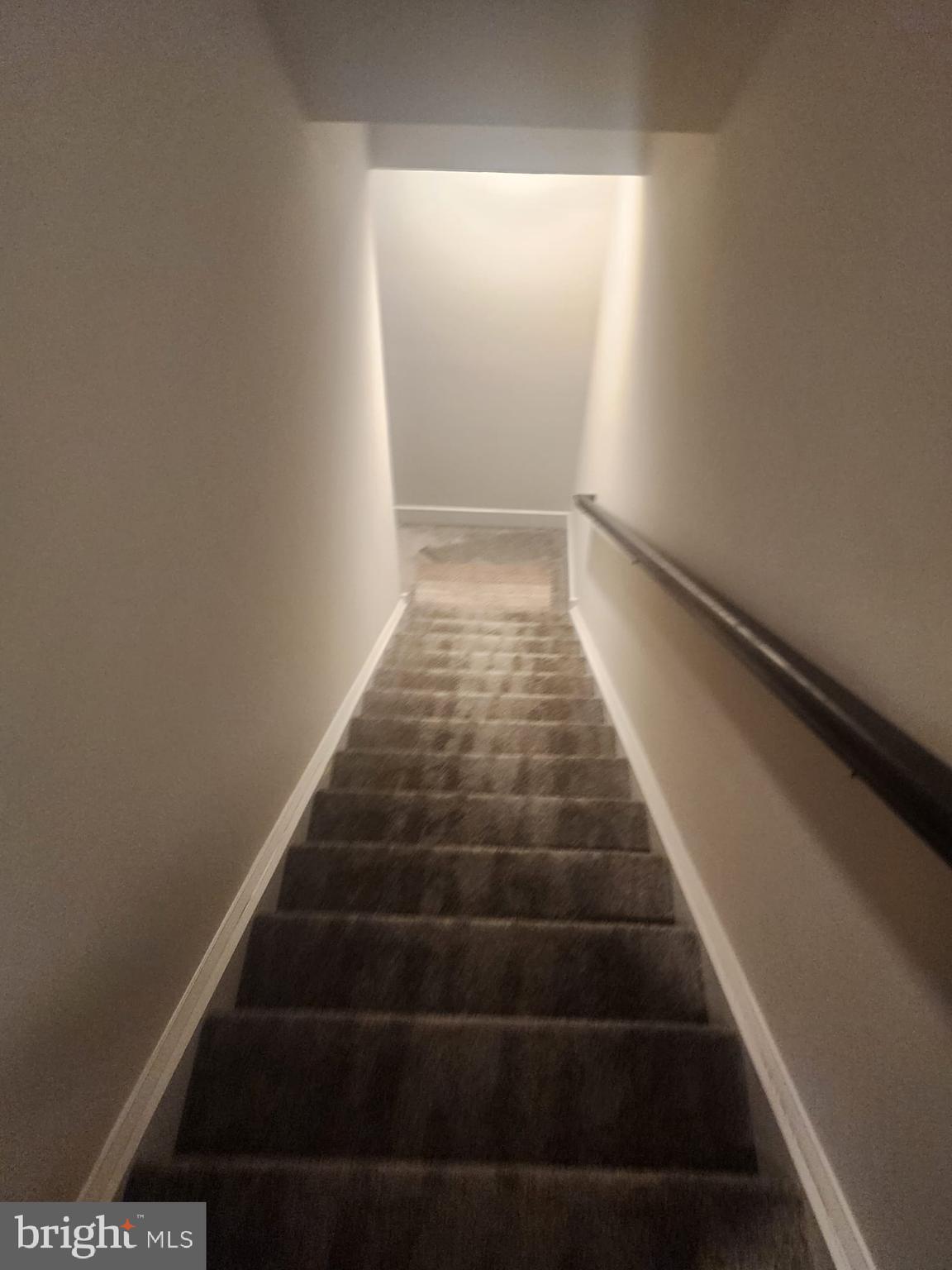 WATERSIDE - Residential