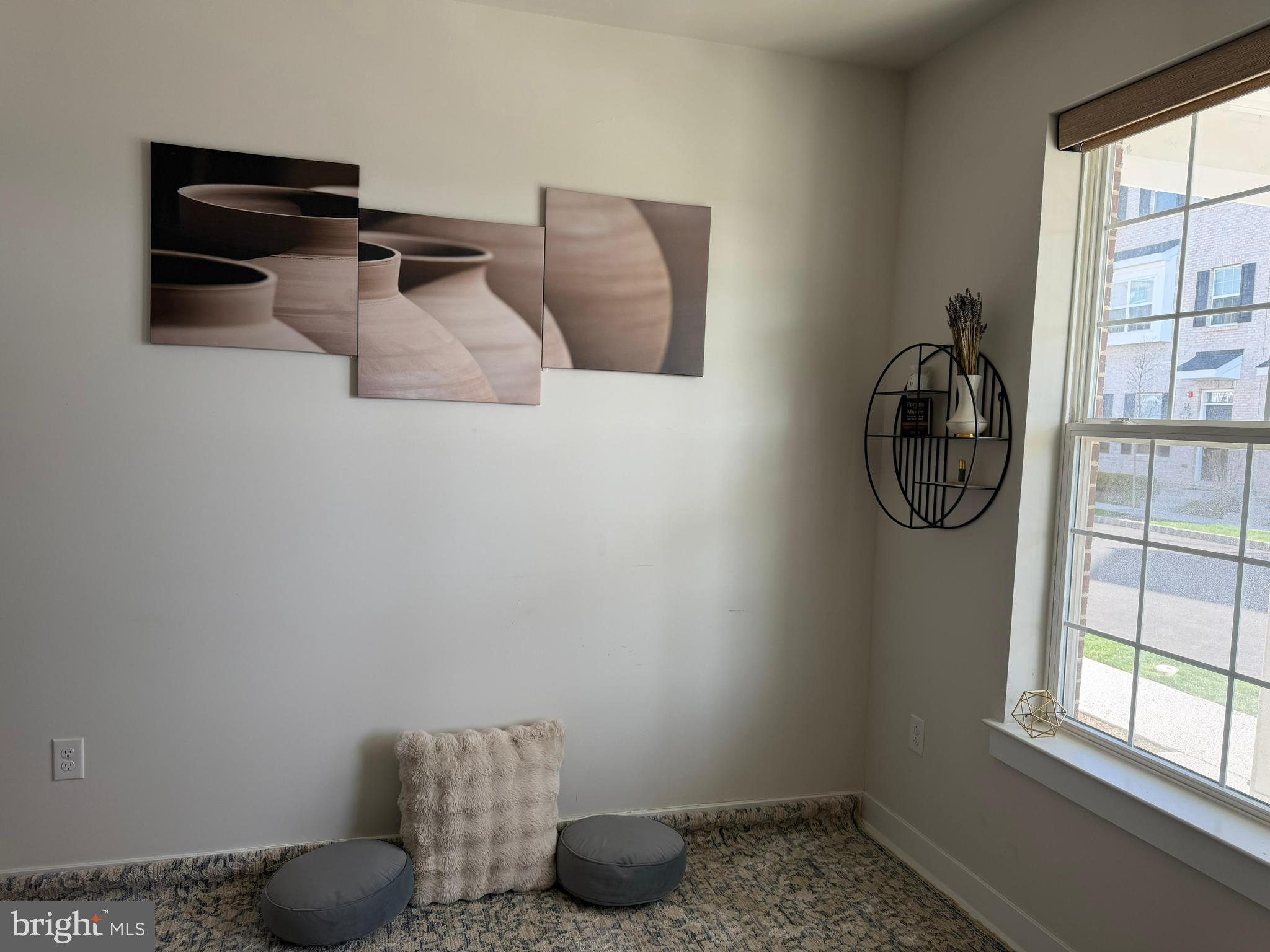 WATERSIDE - Residential