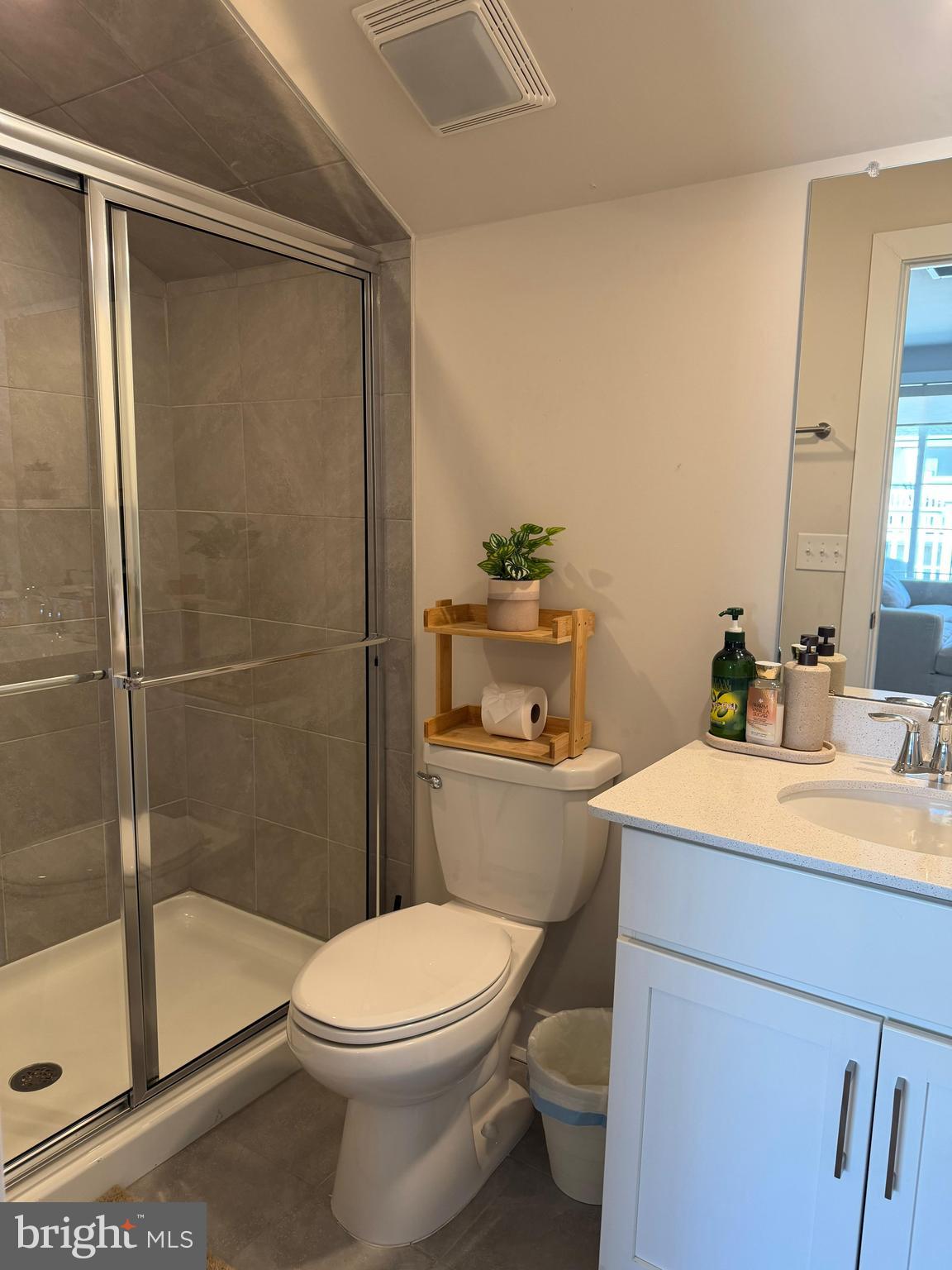 WATERSIDE - Residential