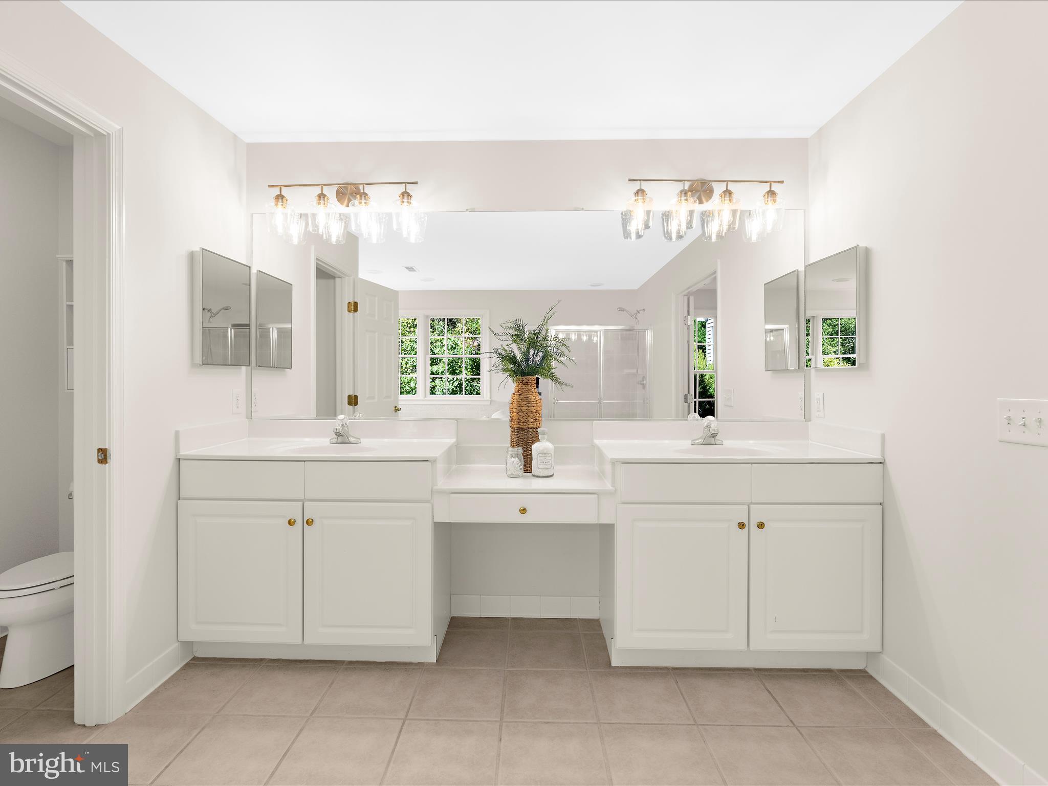 CARROLLTON MANOR - Residential