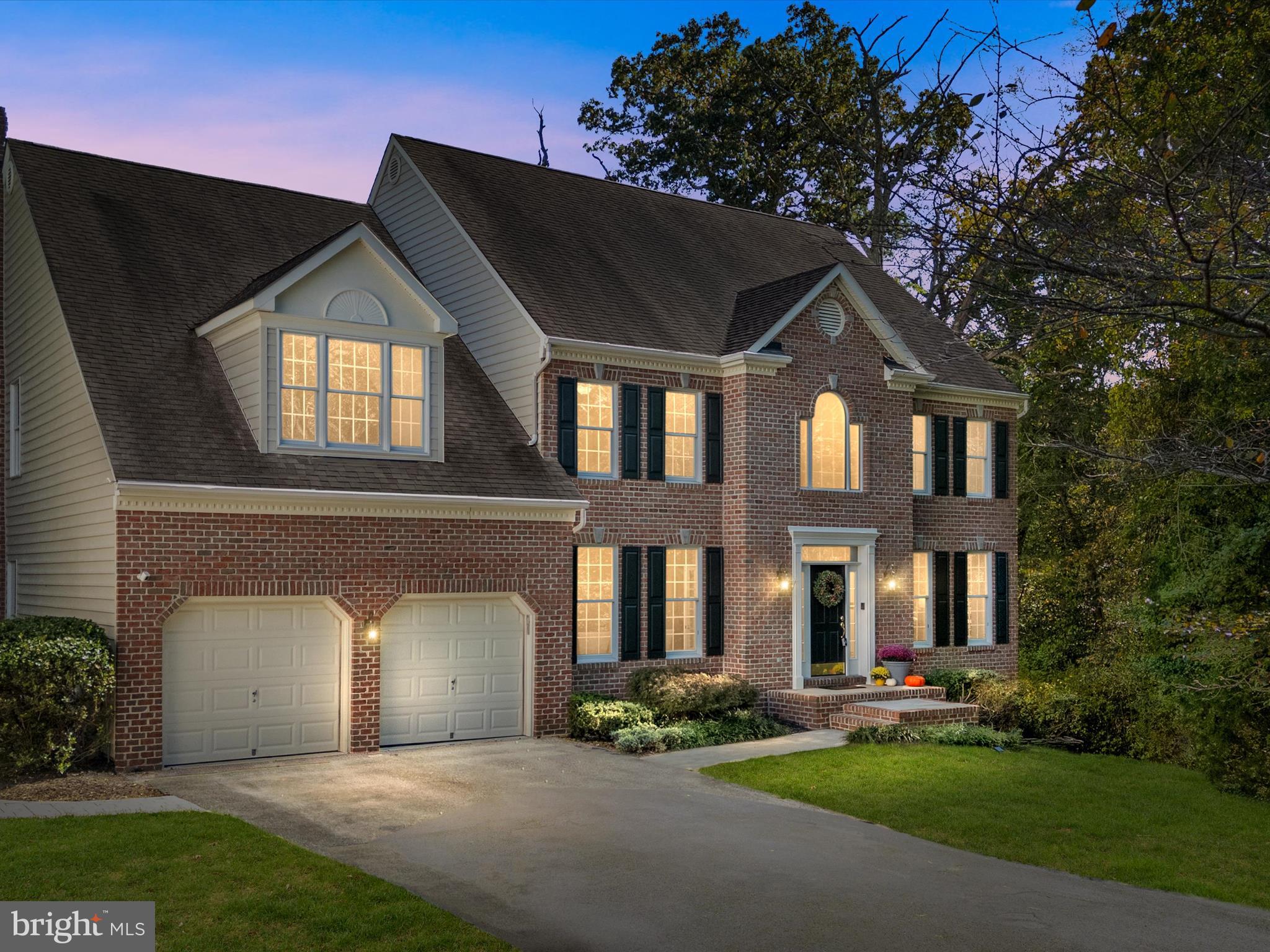 600 HIDDEN POND LANE