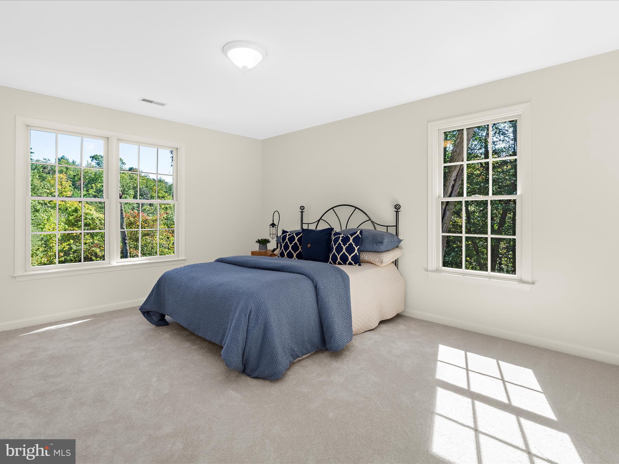 CARROLLTON MANOR - Residential