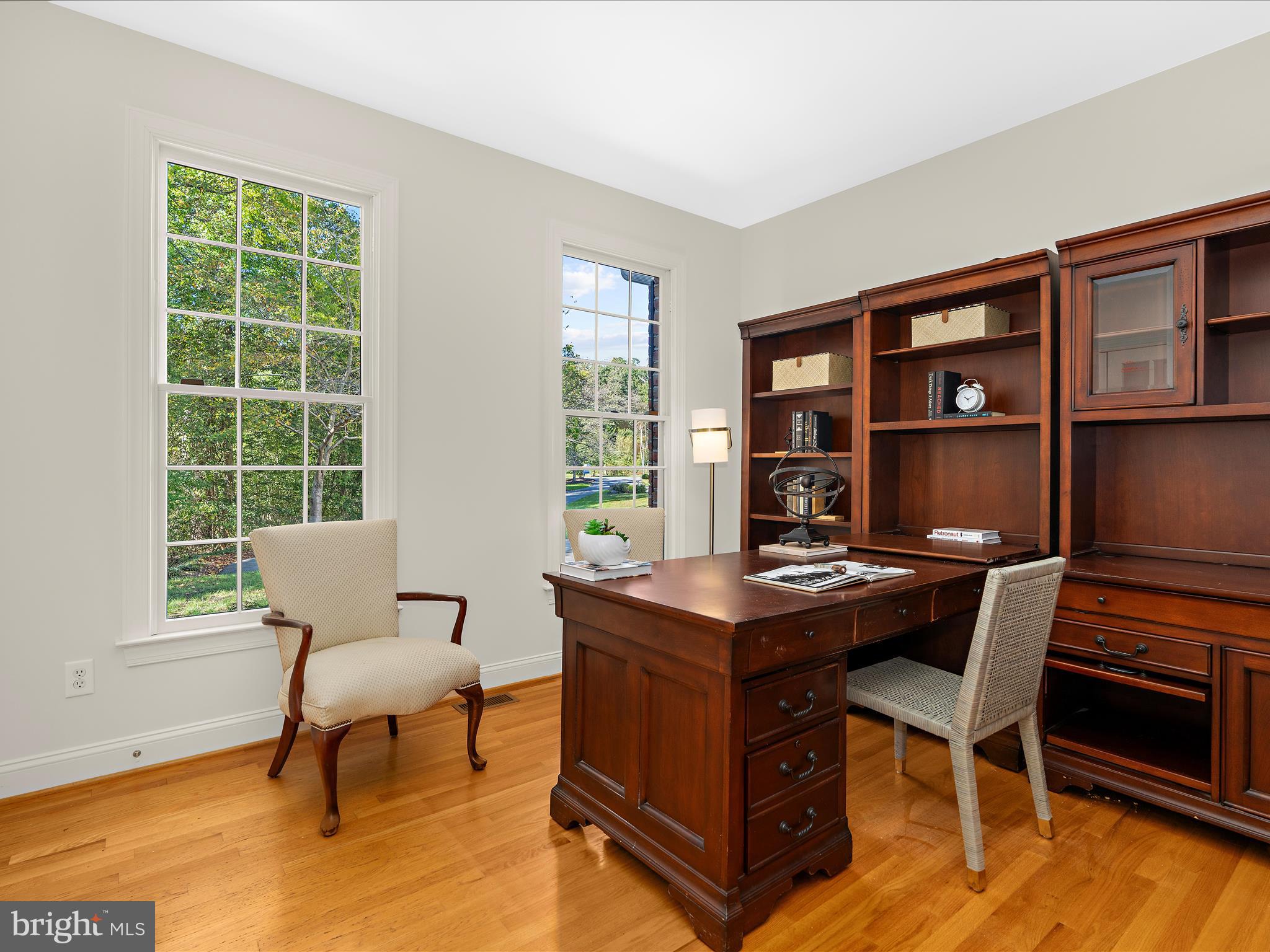 CARROLLTON MANOR - Residential