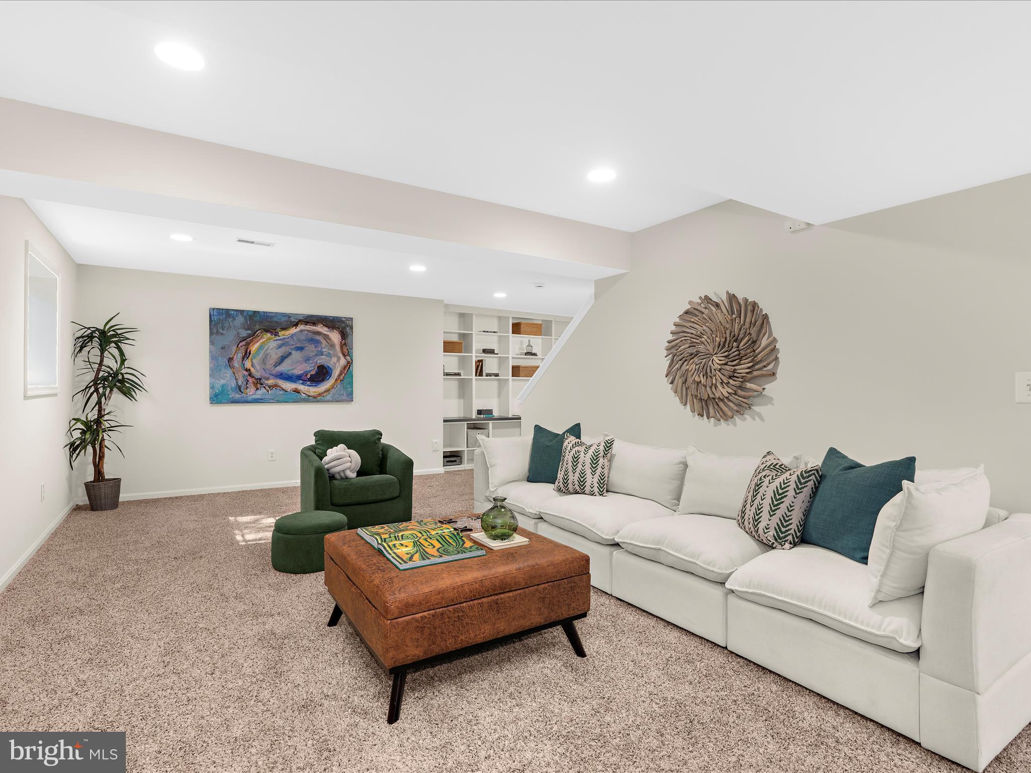 CARROLLTON MANOR - Residential