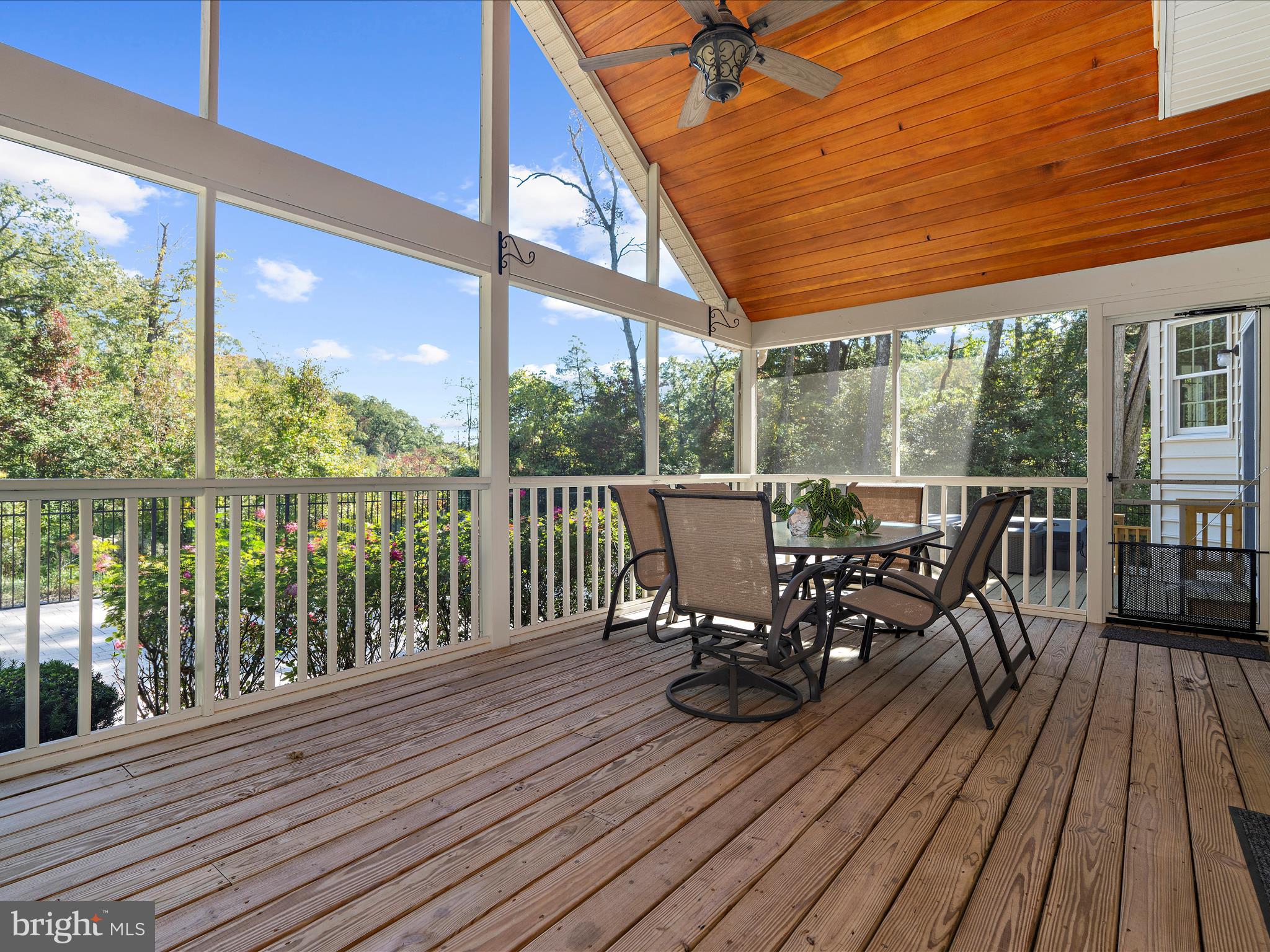 CARROLLTON MANOR - Residential