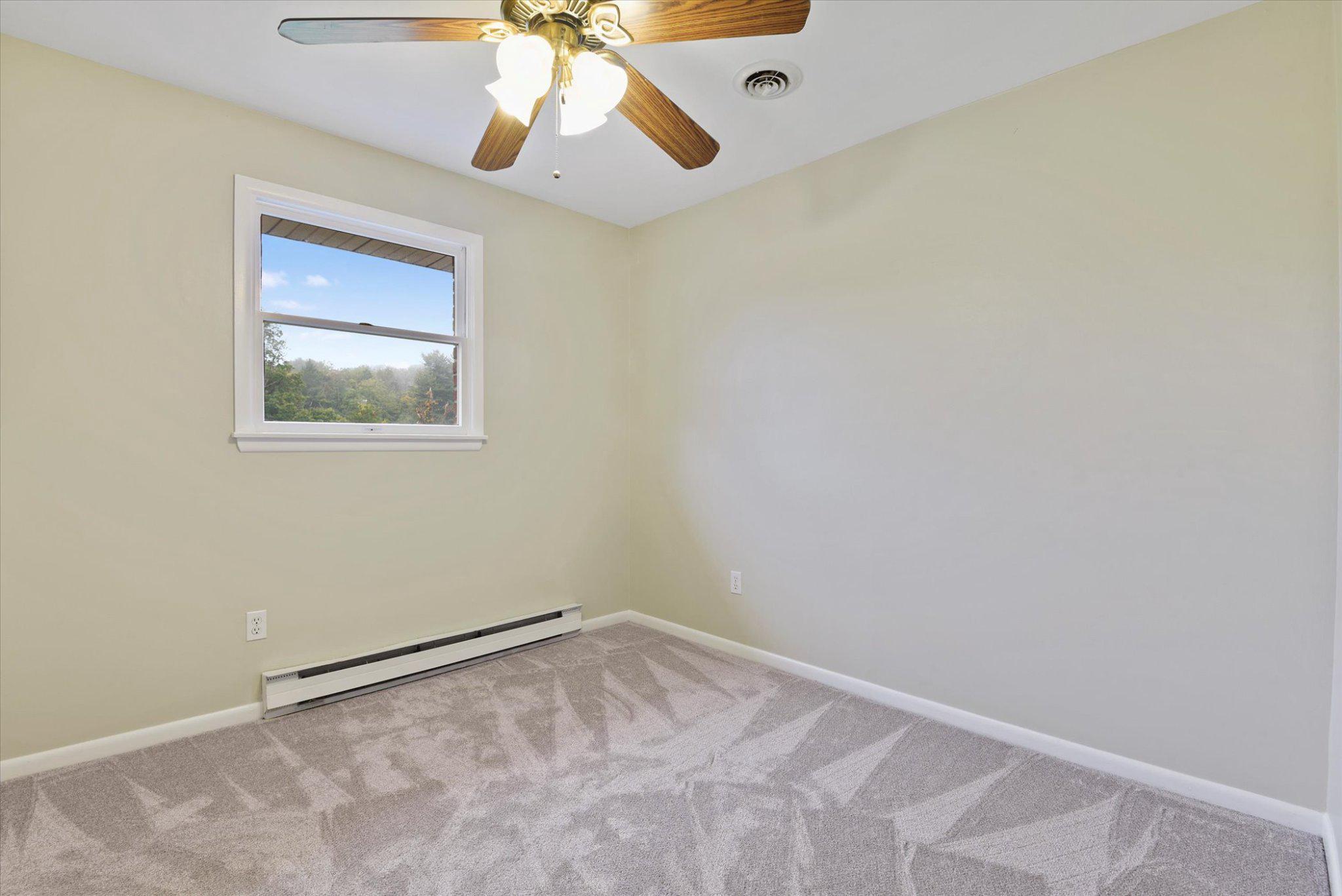 HAMPSTEAD HEIGHTS - Residential