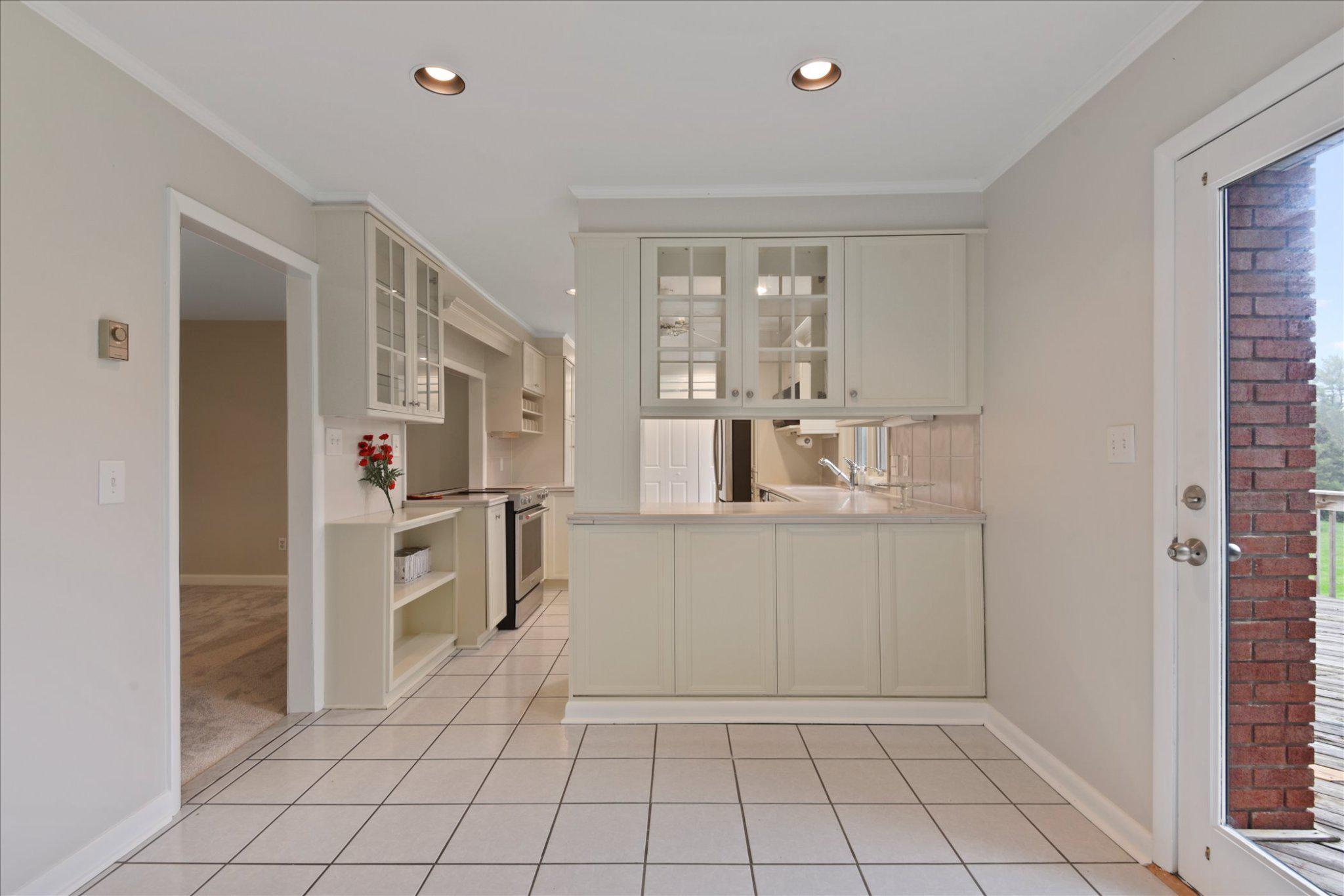 HAMPSTEAD HEIGHTS - Residential