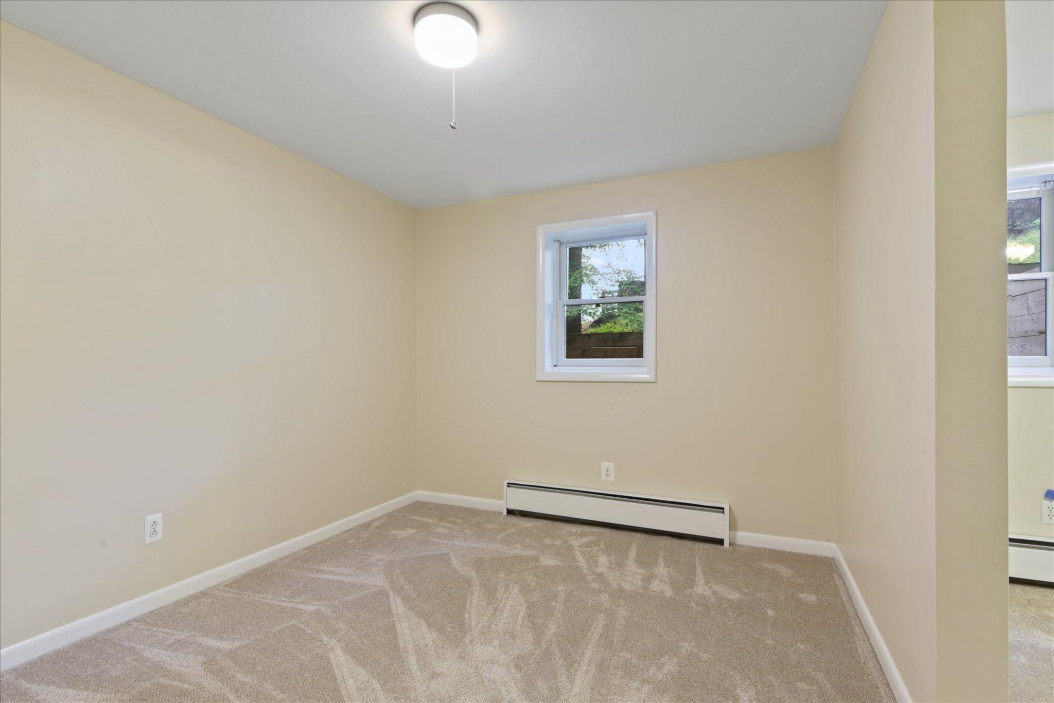 HAMPSTEAD HEIGHTS - Residential