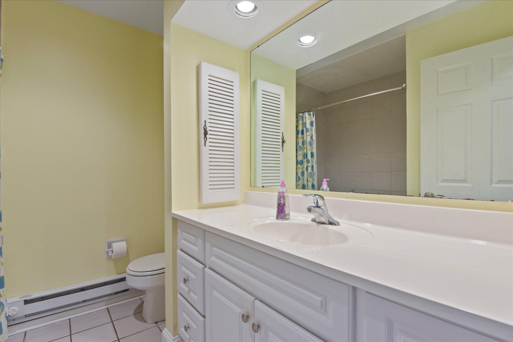 HAMPSTEAD HEIGHTS - Residential