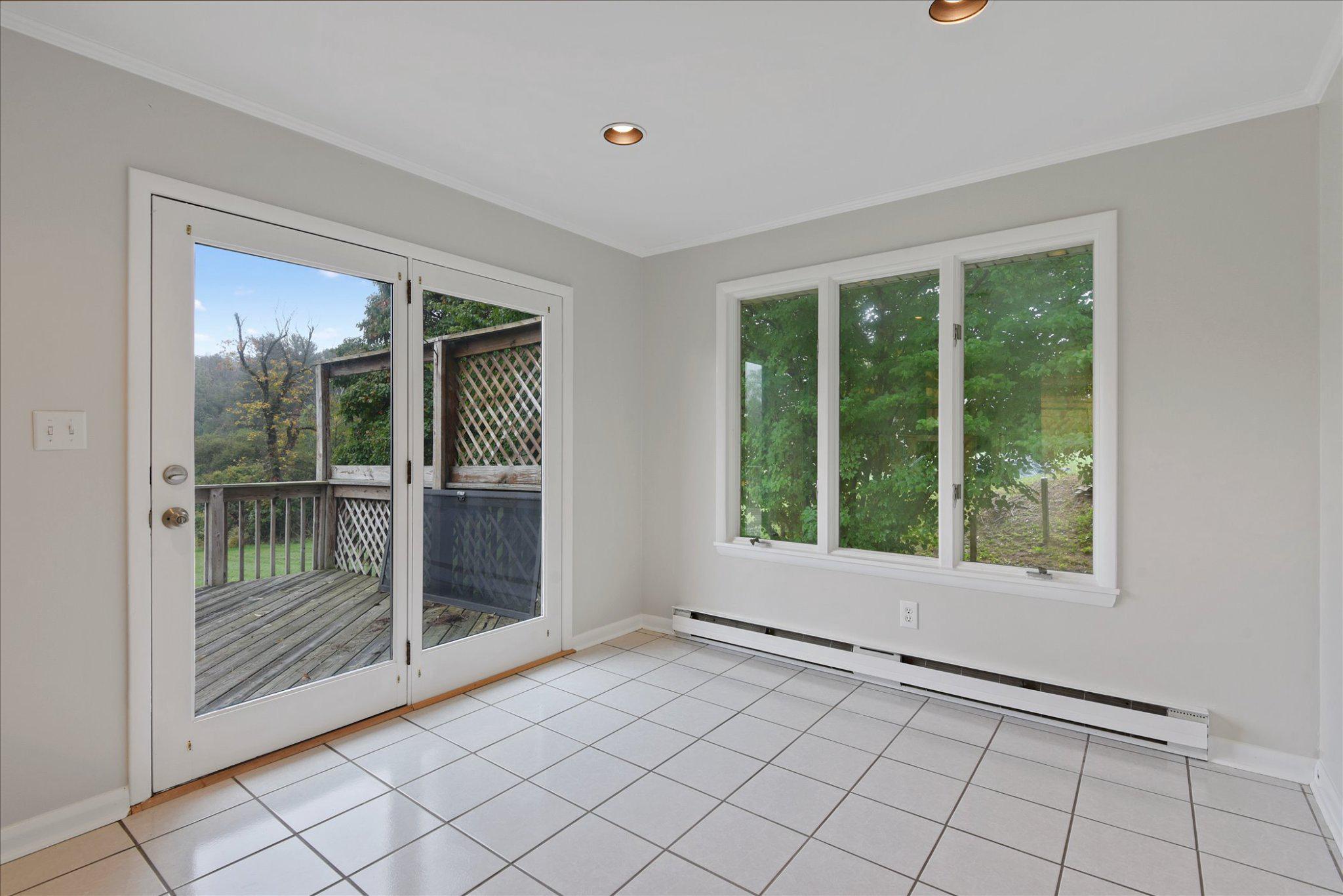 HAMPSTEAD HEIGHTS - Residential