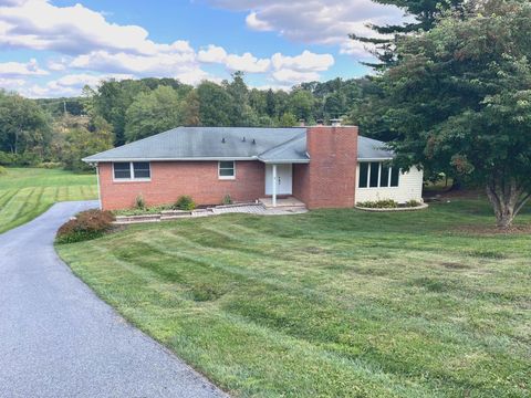 1659 SAINT PAUL STREET HAMPSTEAD MD 21074