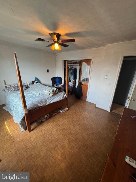 listing image 126
