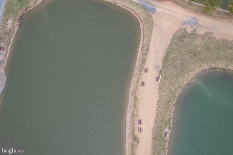 listing image 40
