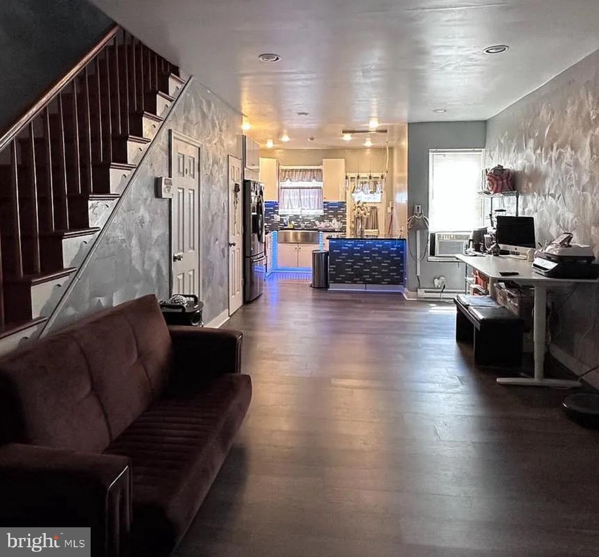 626 E ONTARIO STREET