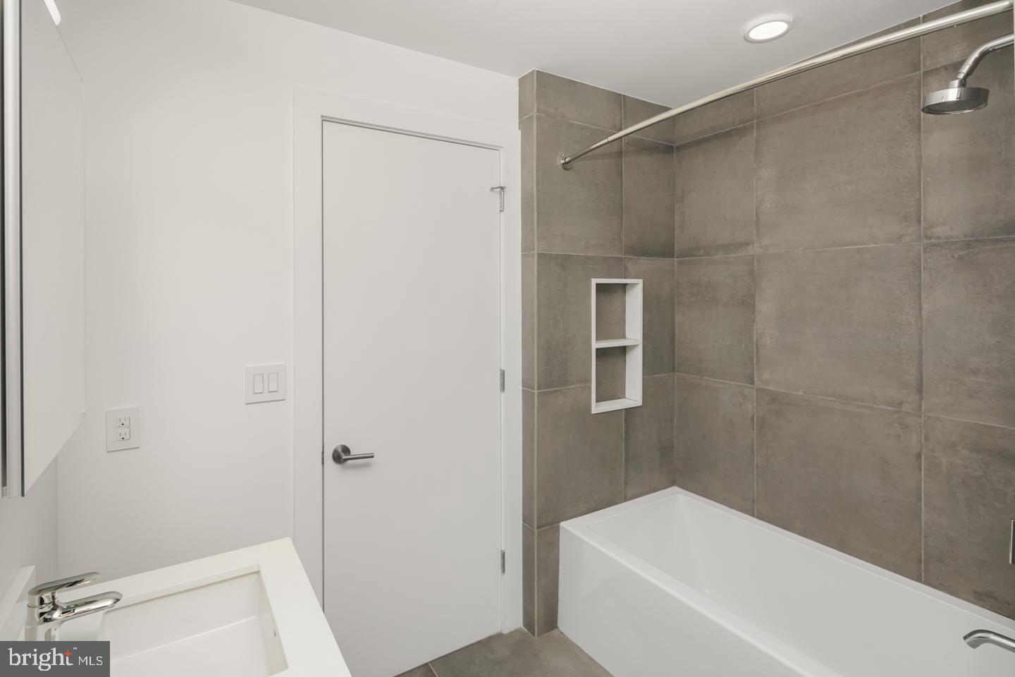 OLD CITY - Residential