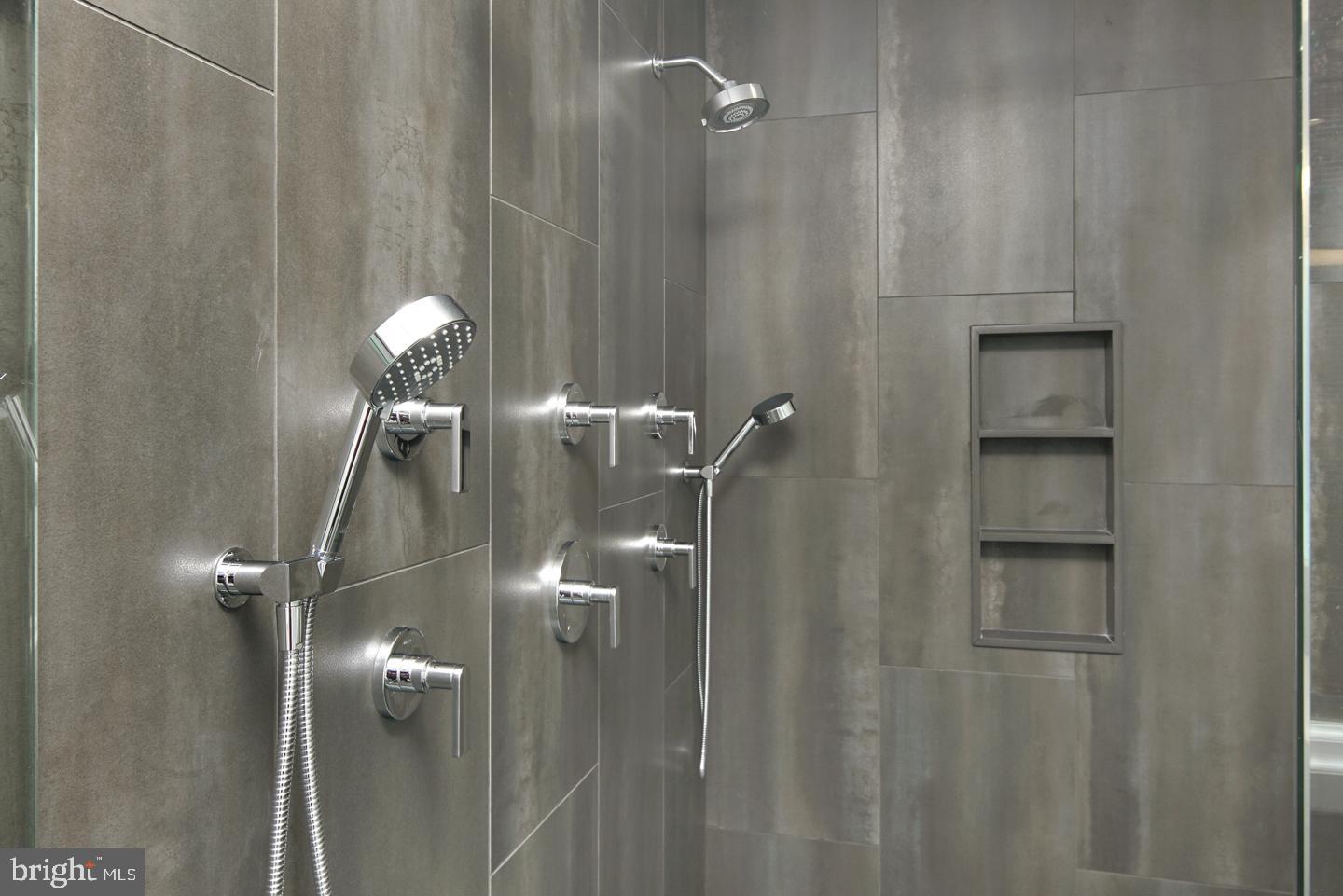 OLD CITY - Residential