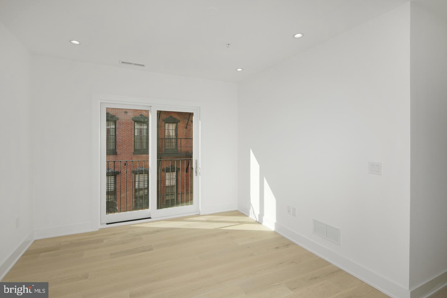 OLD CITY - Residential