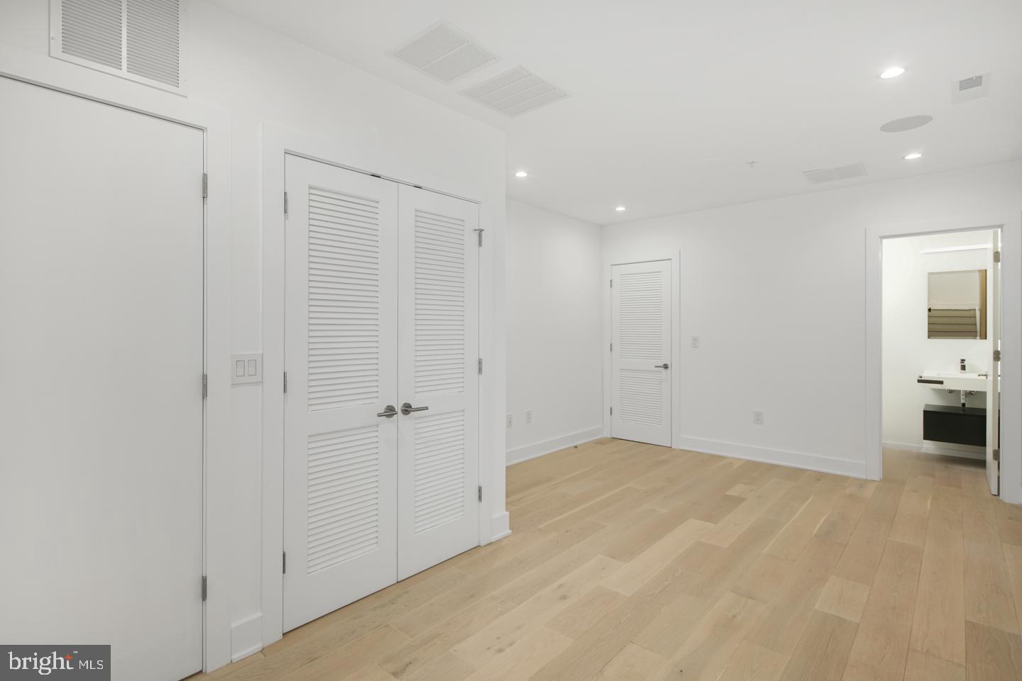 OLD CITY - Residential