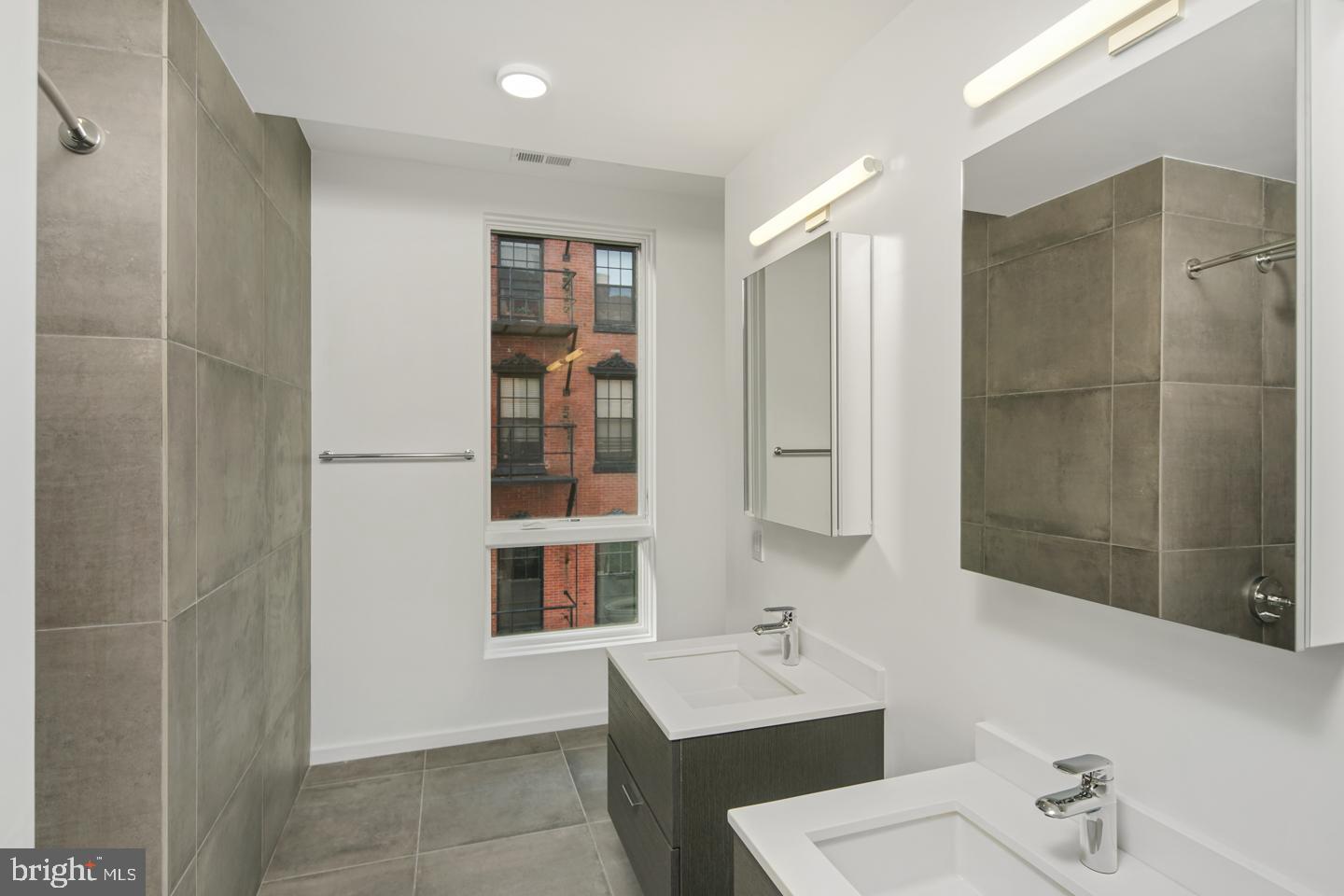 OLD CITY - Residential