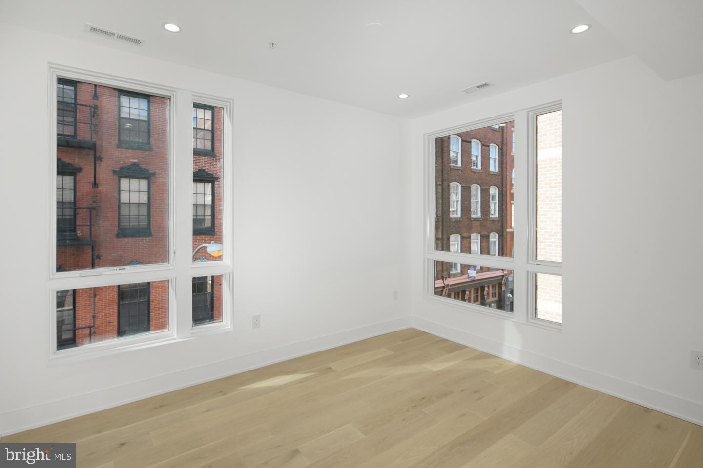 OLD CITY - Residential