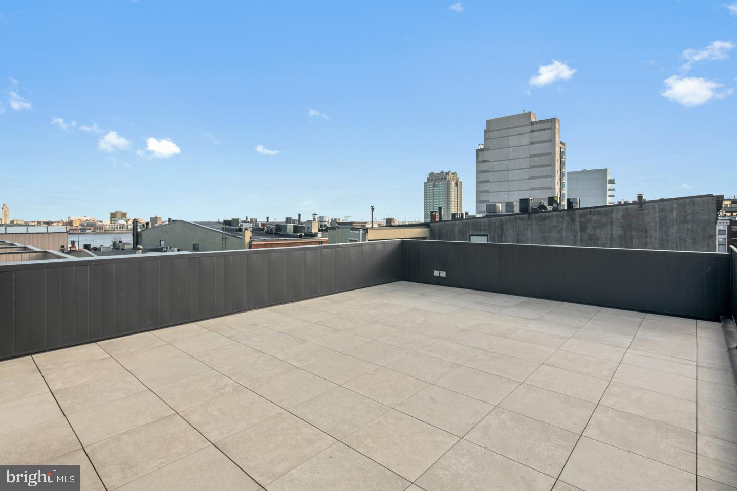 OLD CITY - Residential