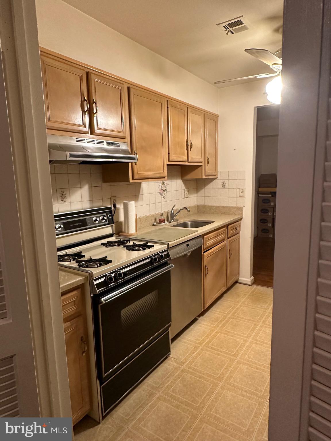 HAMLET NORTH - Residential