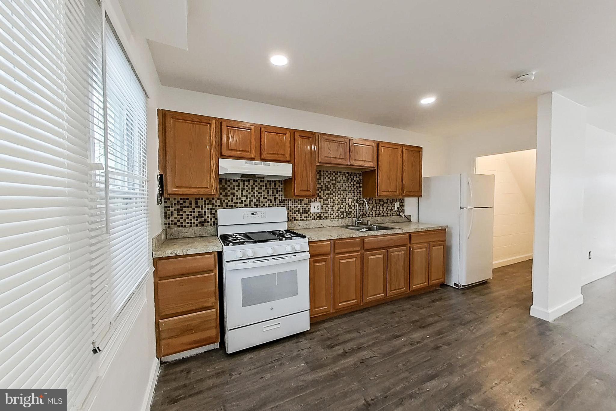 WARFIELD CONDOMINIUMS - Residential