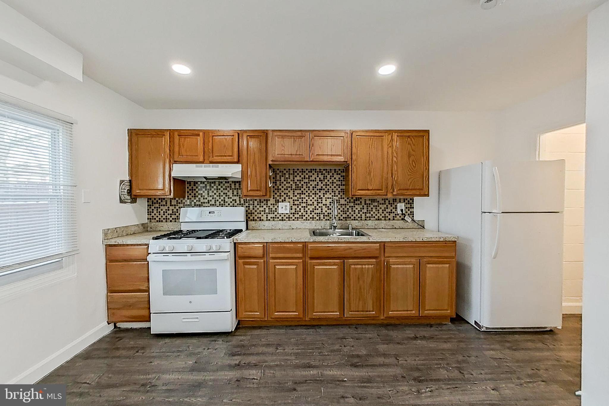 WARFIELD CONDOMINIUMS - Residential