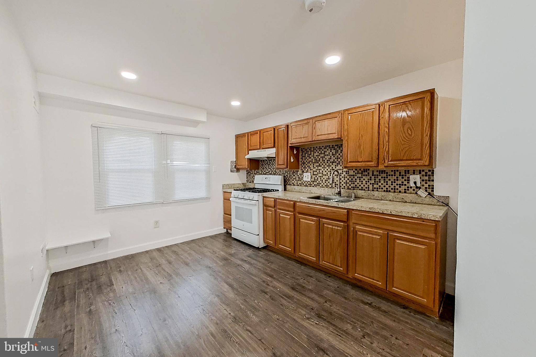 WARFIELD CONDOMINIUMS - Residential