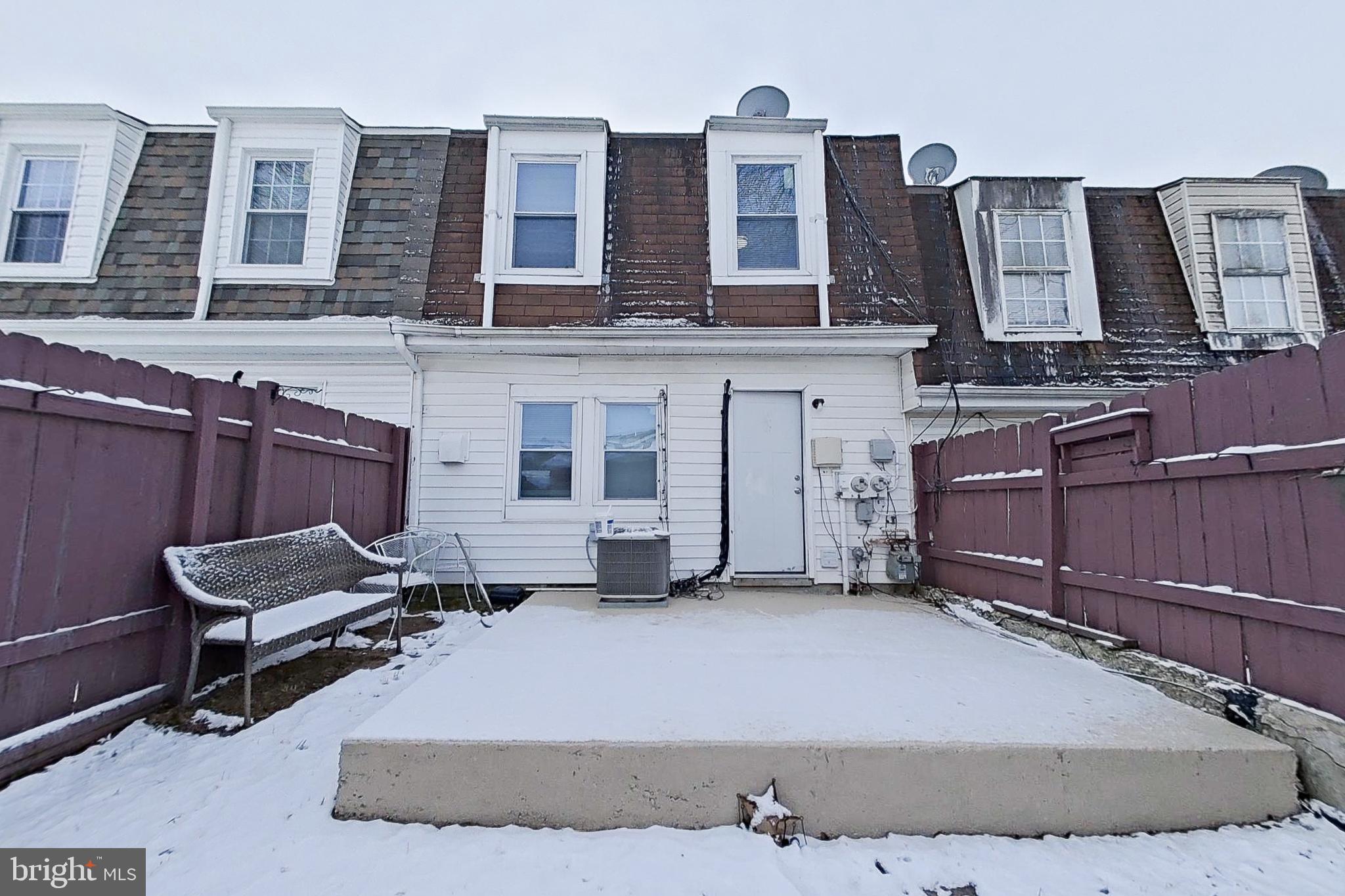 WARFIELD CONDOMINIUMS - Residential