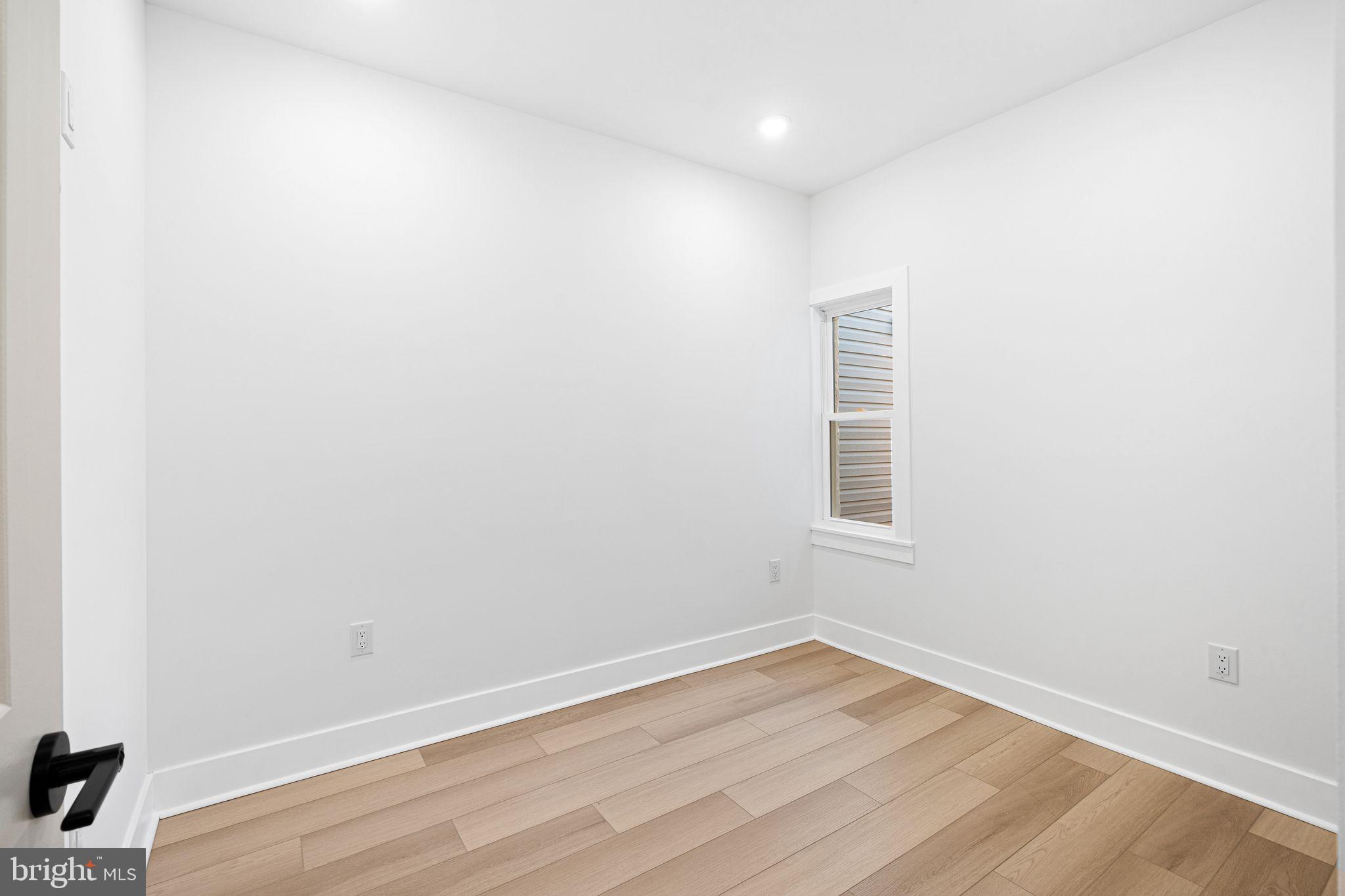 COBBS CREEK - Residential