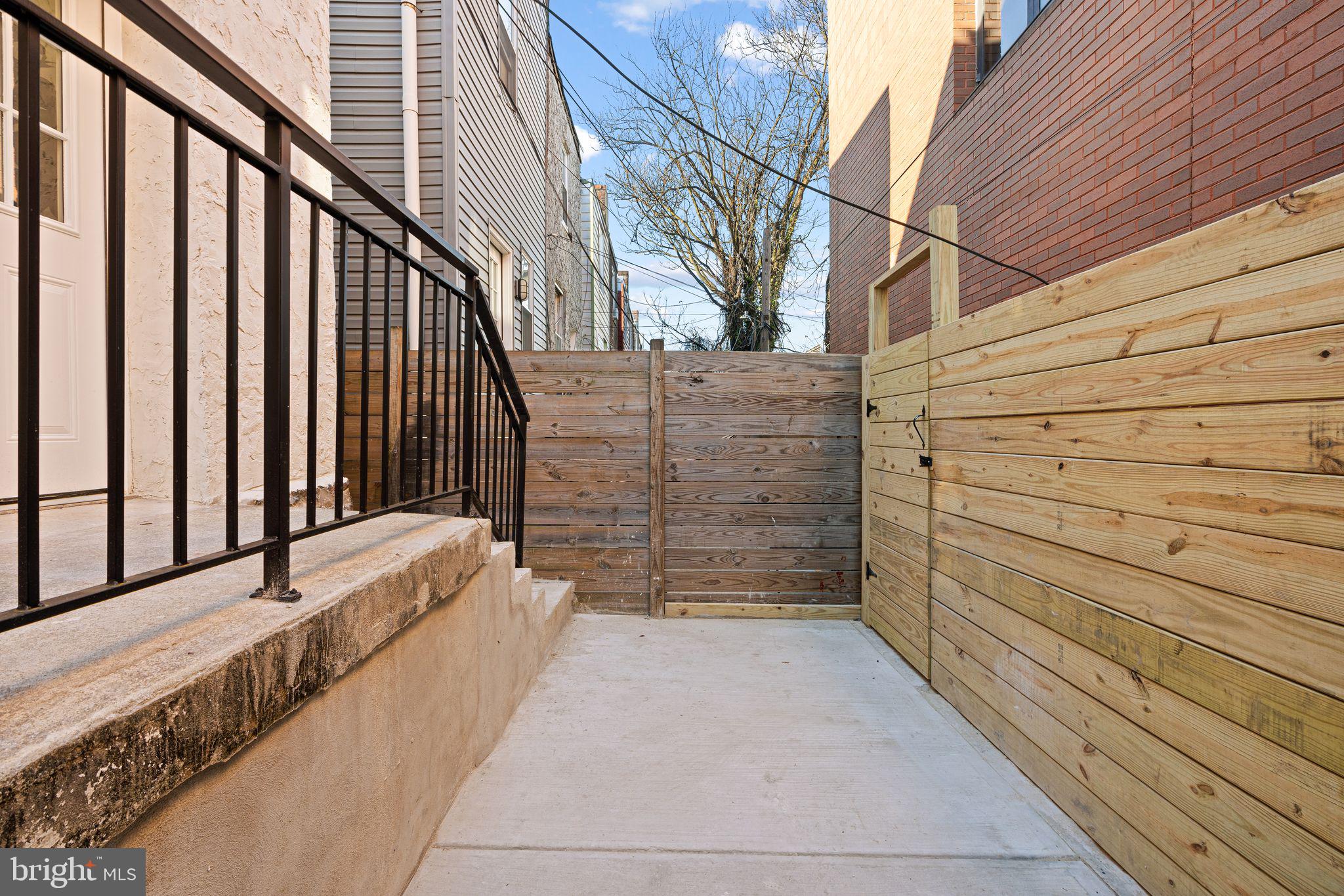 COBBS CREEK - Residential