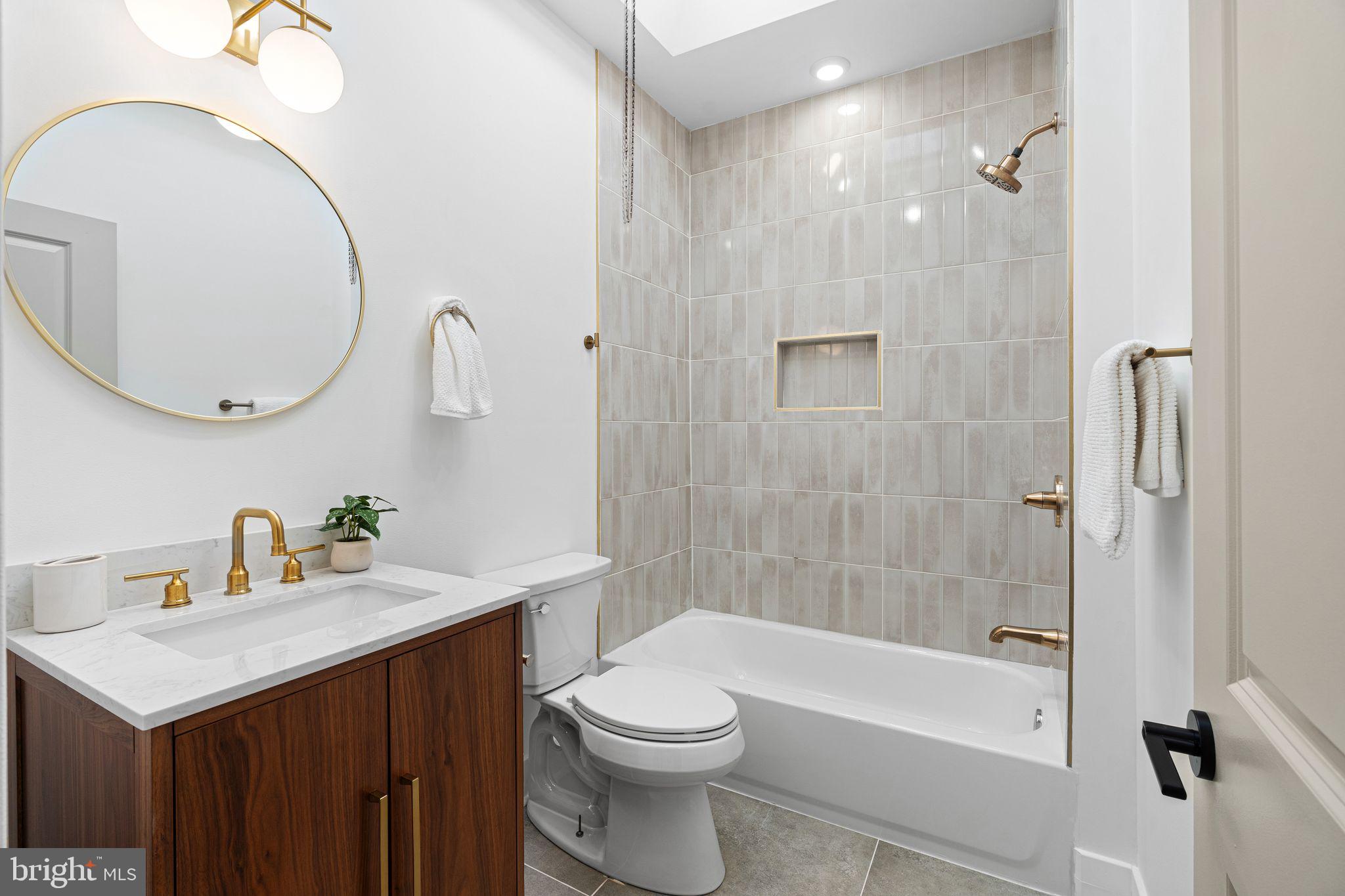 COBBS CREEK - Residential