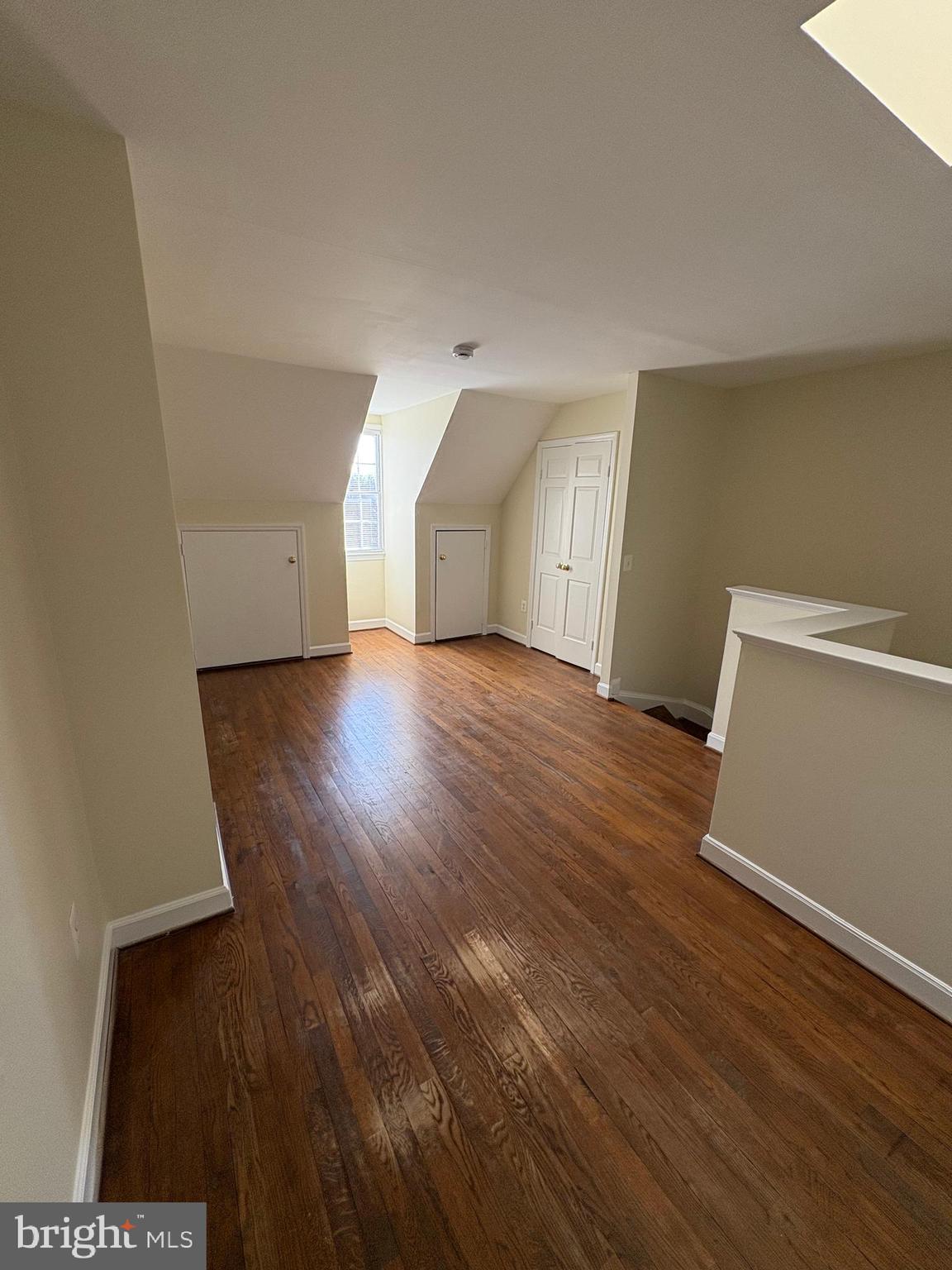 BROCKETTS CROSSING - Residential Lease