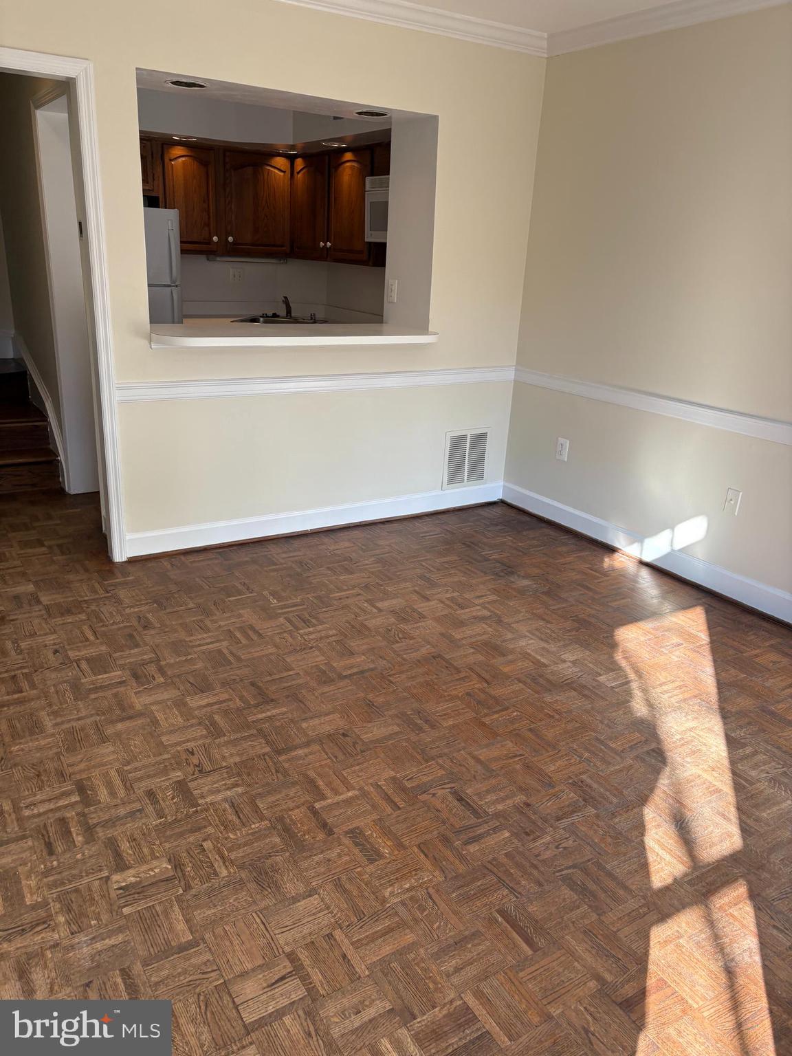 BROCKETTS CROSSING - Residential Lease