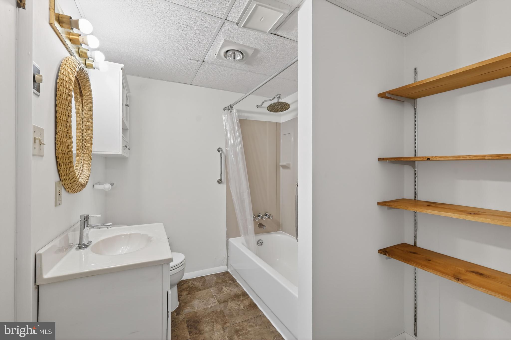 SNOWDENS MILL - Residential