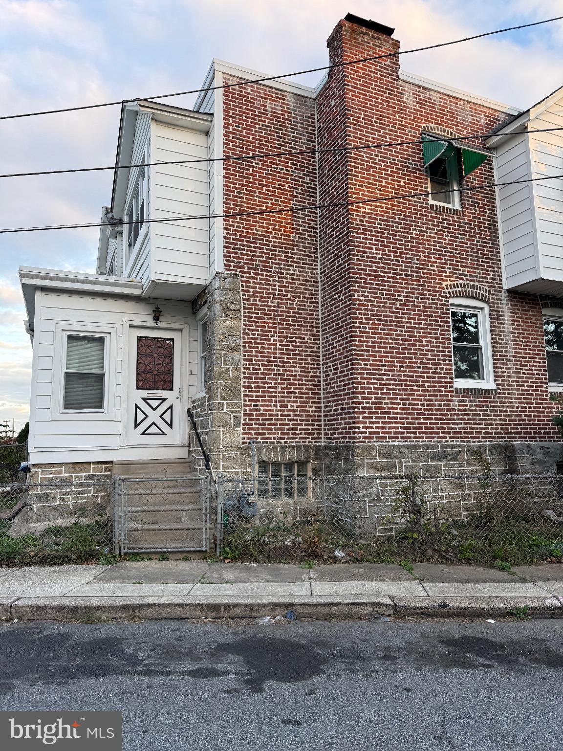 HIGHLAND PARK - Residential Lease