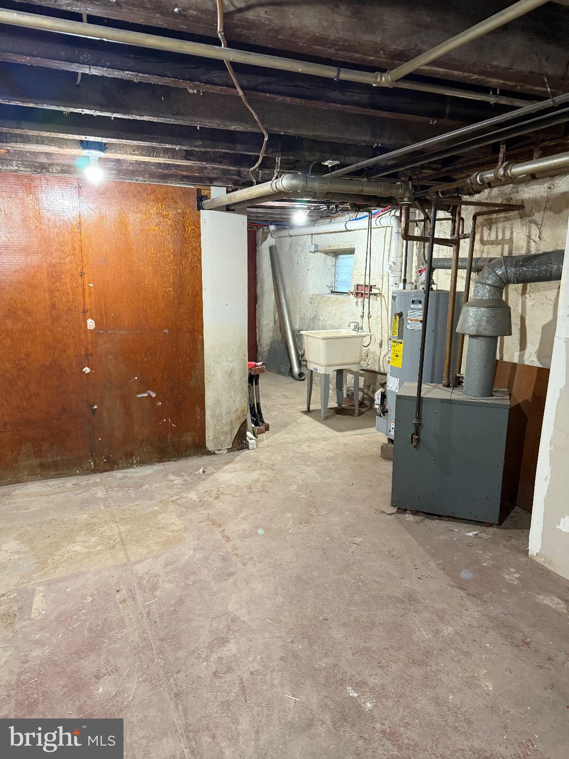 HIGHLAND PARK - Residential Lease