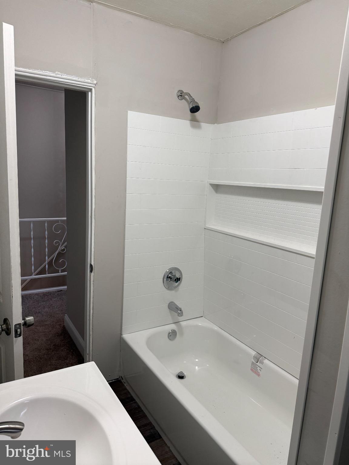 HIGHLAND PARK - Residential Lease