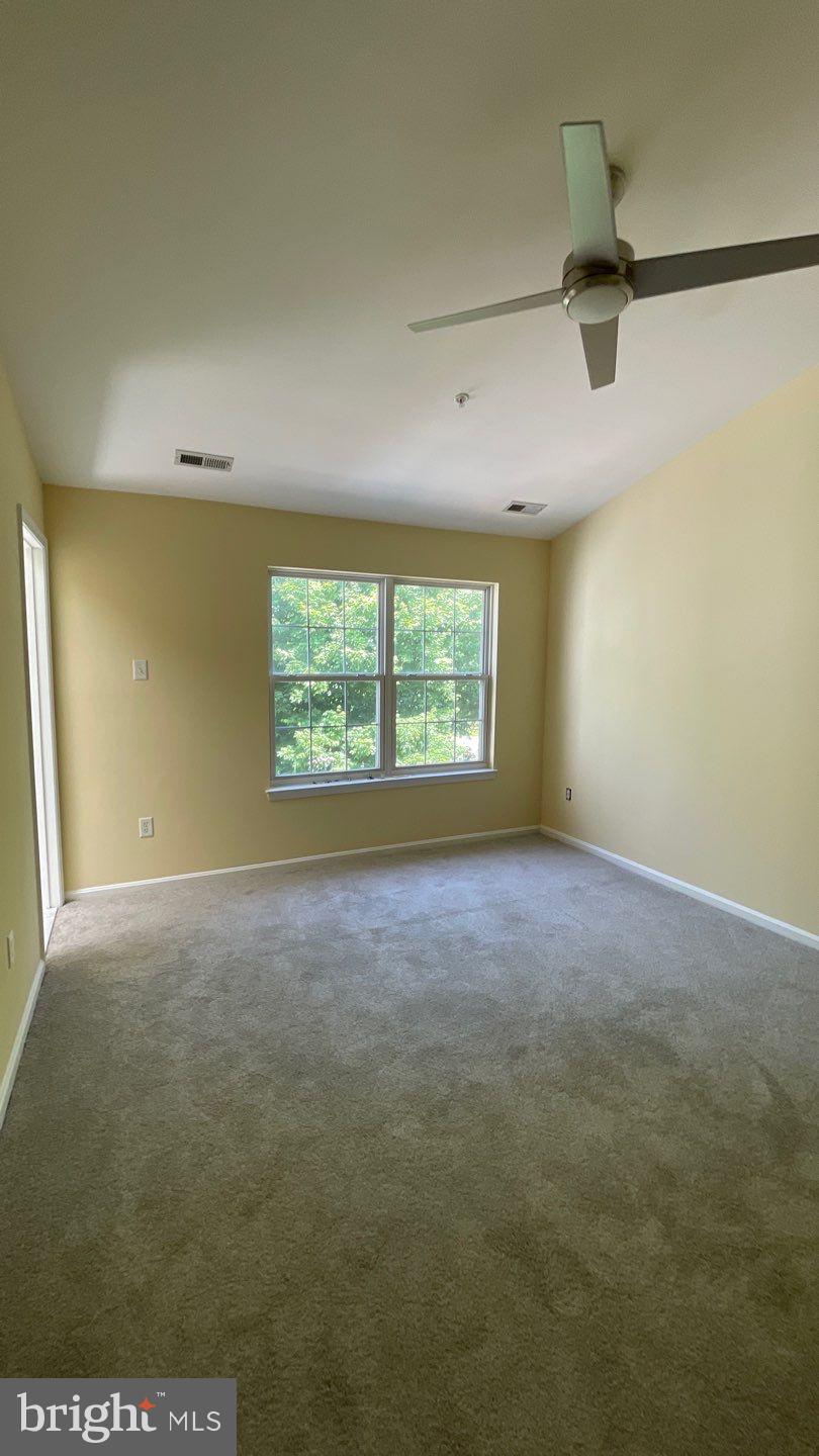 STONEHAVEN - Residential Lease