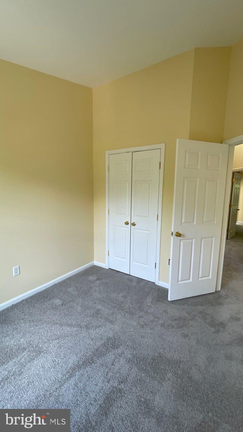 STONEHAVEN - Residential Lease