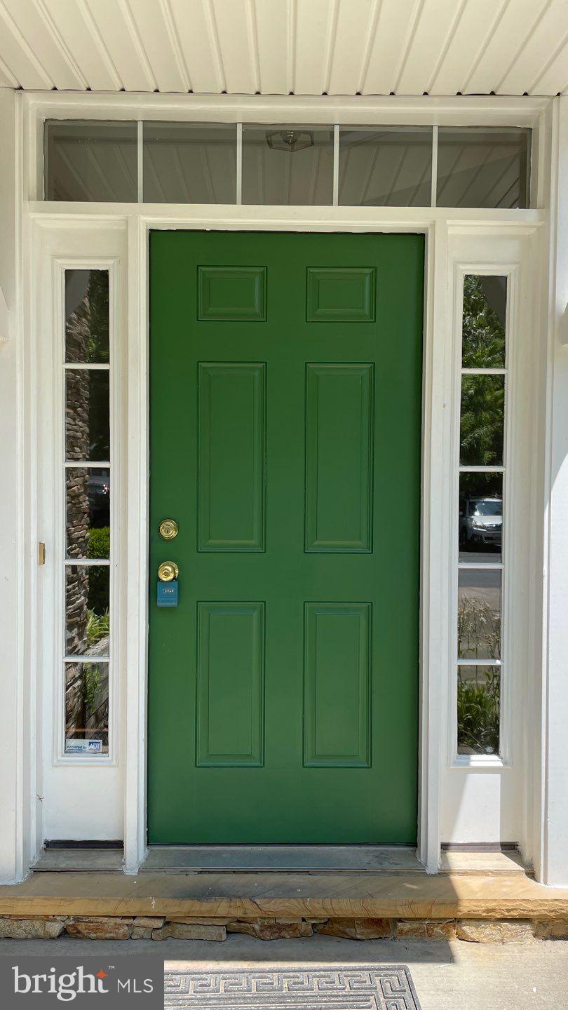 STONEHAVEN - Residential Lease