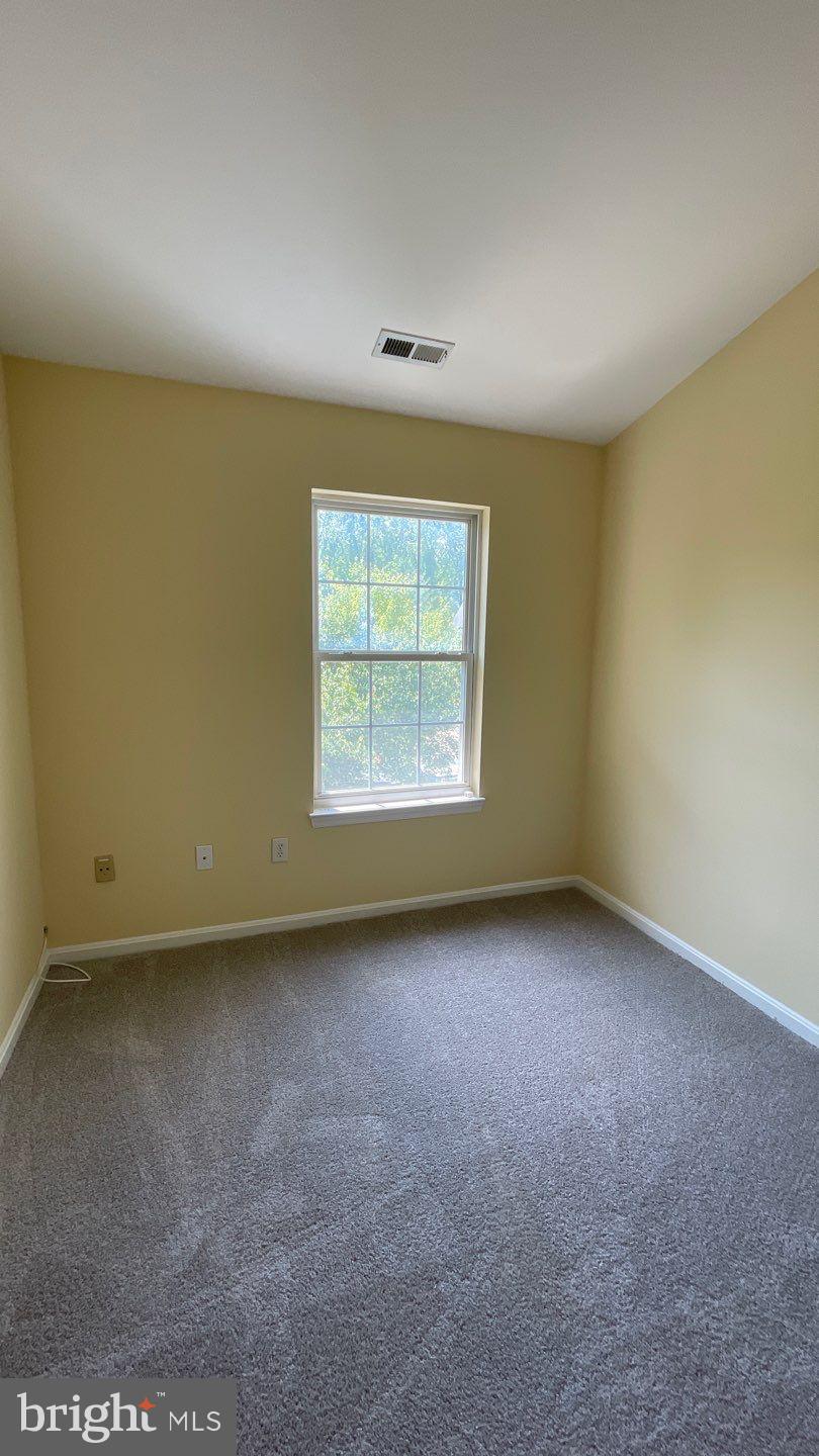 STONEHAVEN - Residential Lease