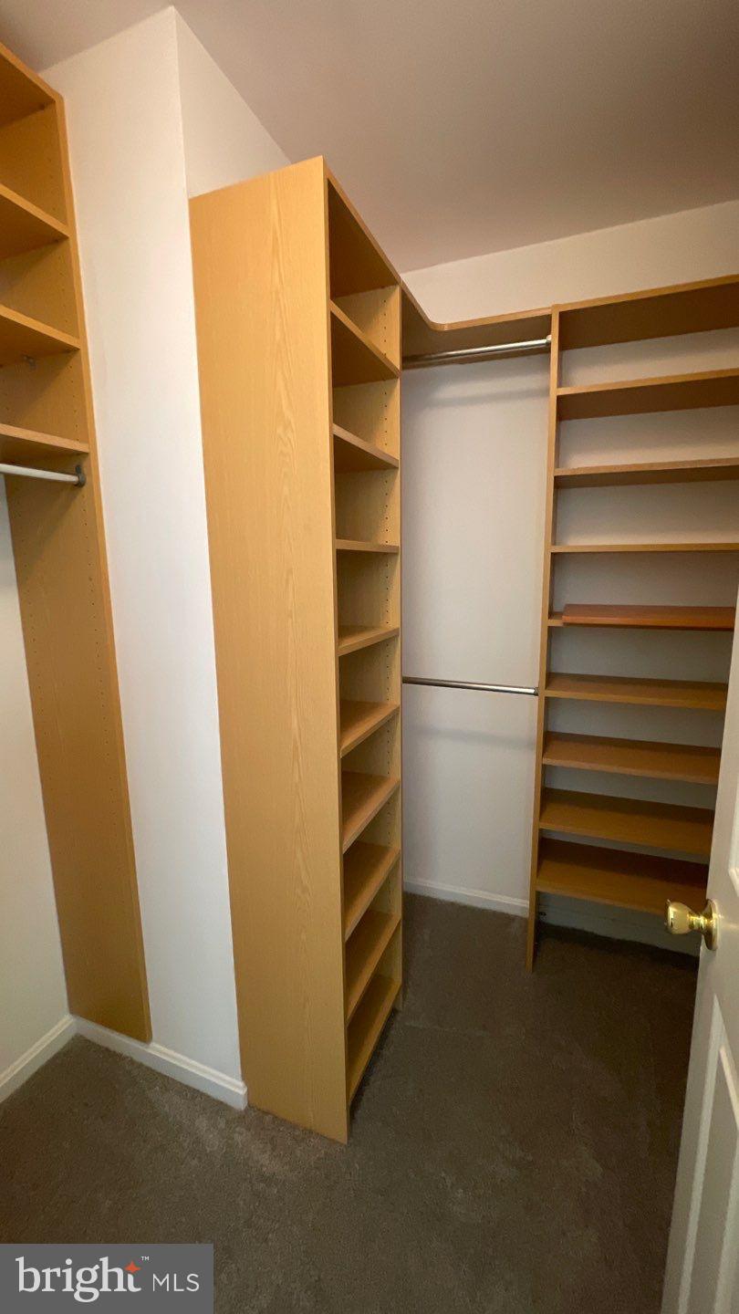 STONEHAVEN - Residential Lease