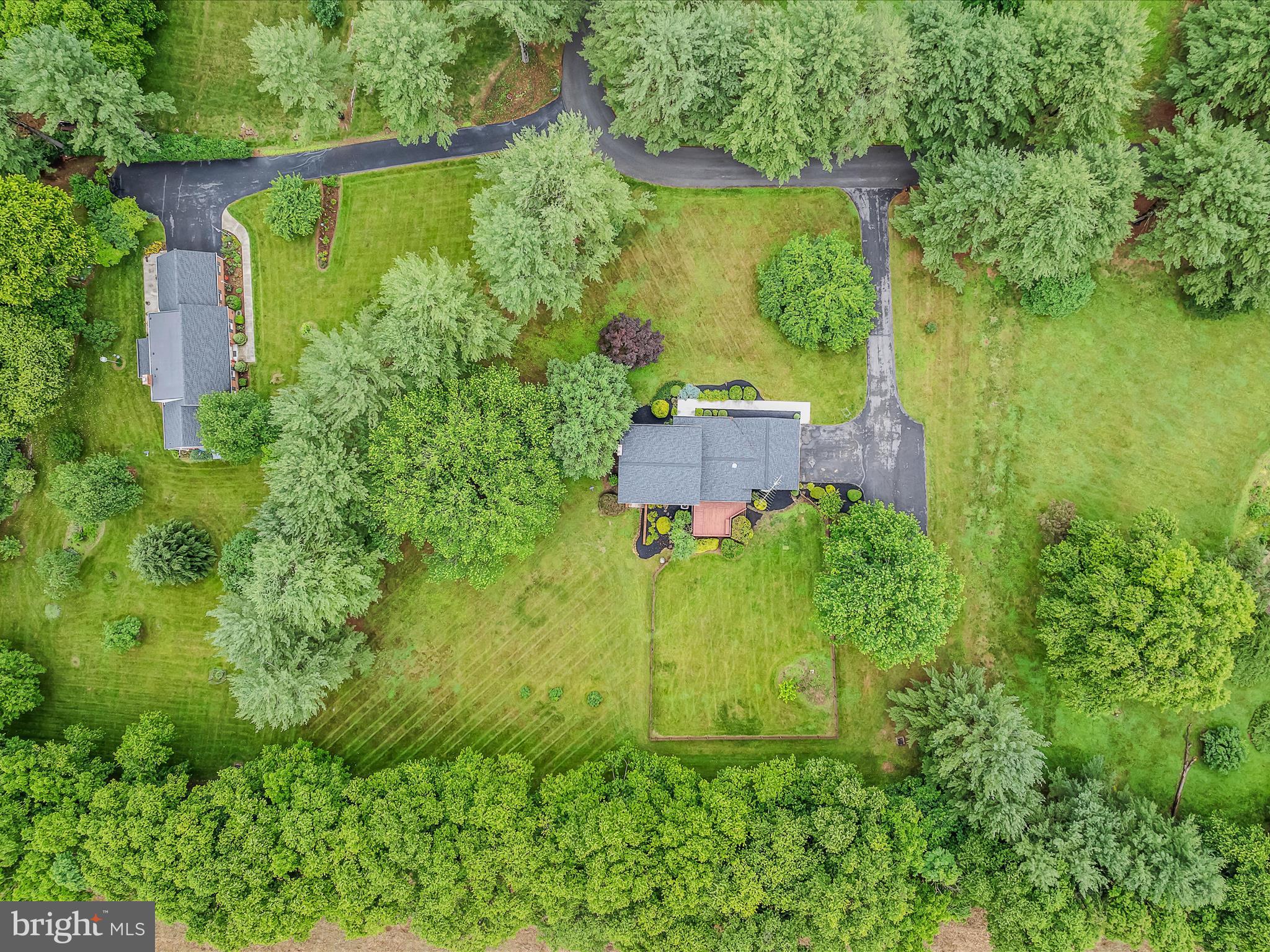 HONEYWOOD ON THE POTOMAC - Residential