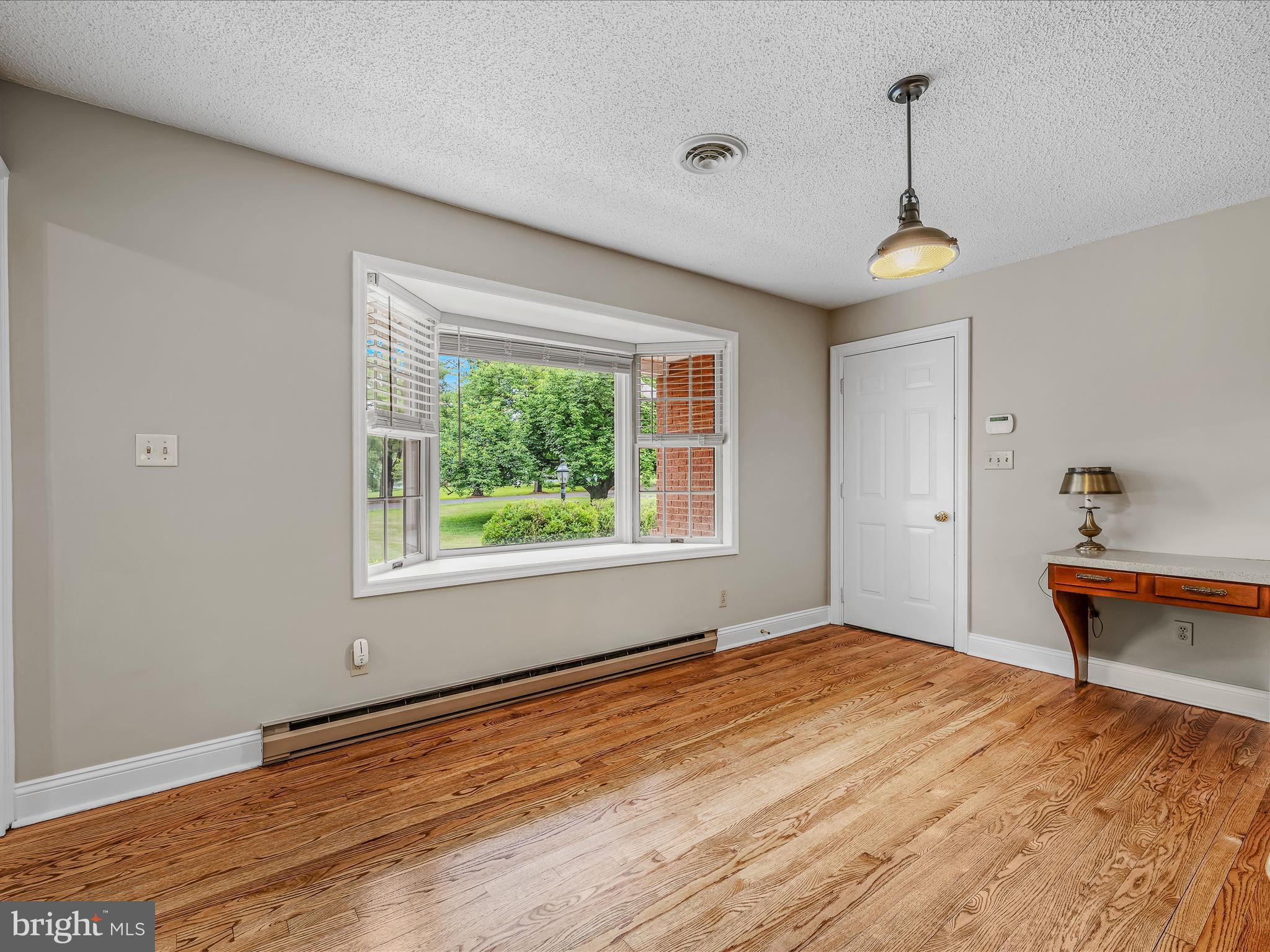 HONEYWOOD ON THE POTOMAC - Residential